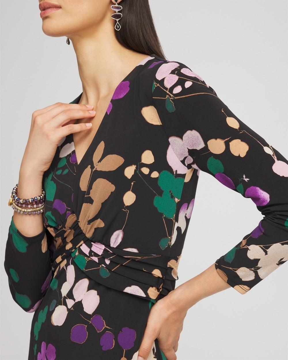 V-neck 3/4 Sleeve Floral Maxi Dress Product Image