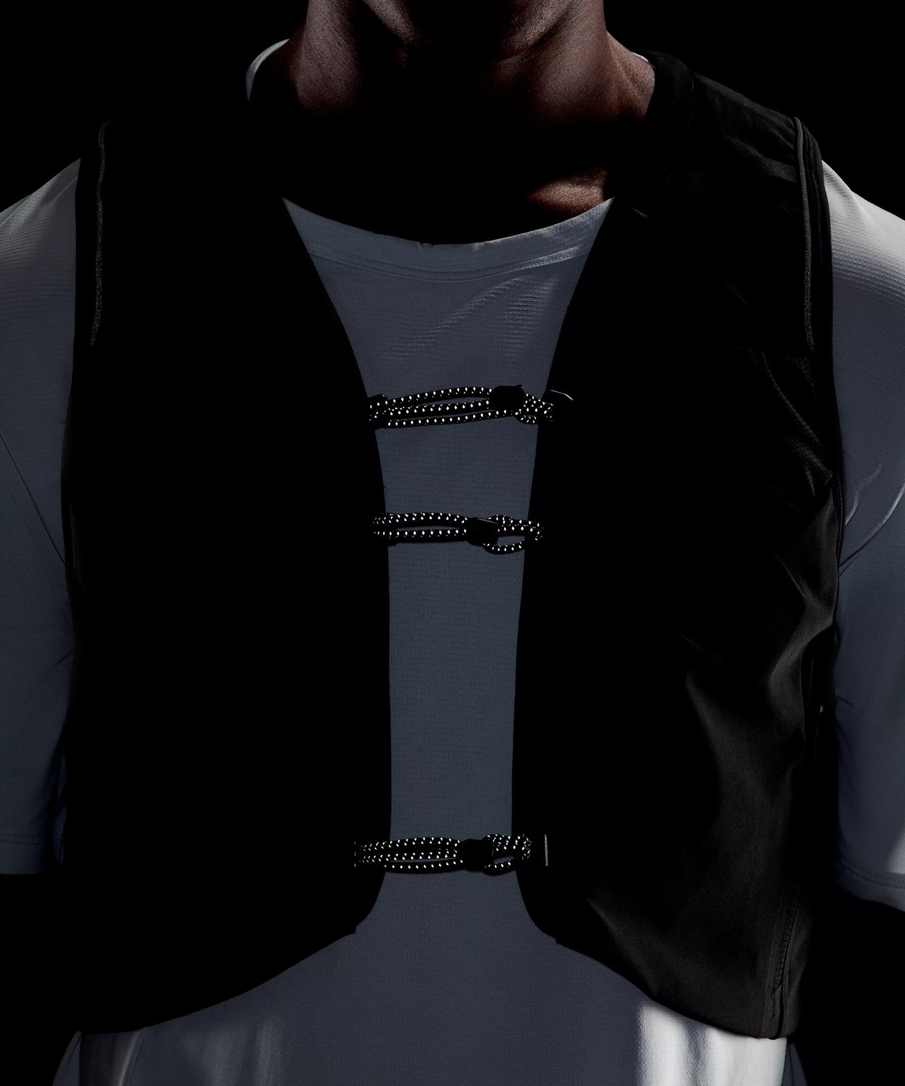 Men's Fast and Free Trail Running Vest Product Image