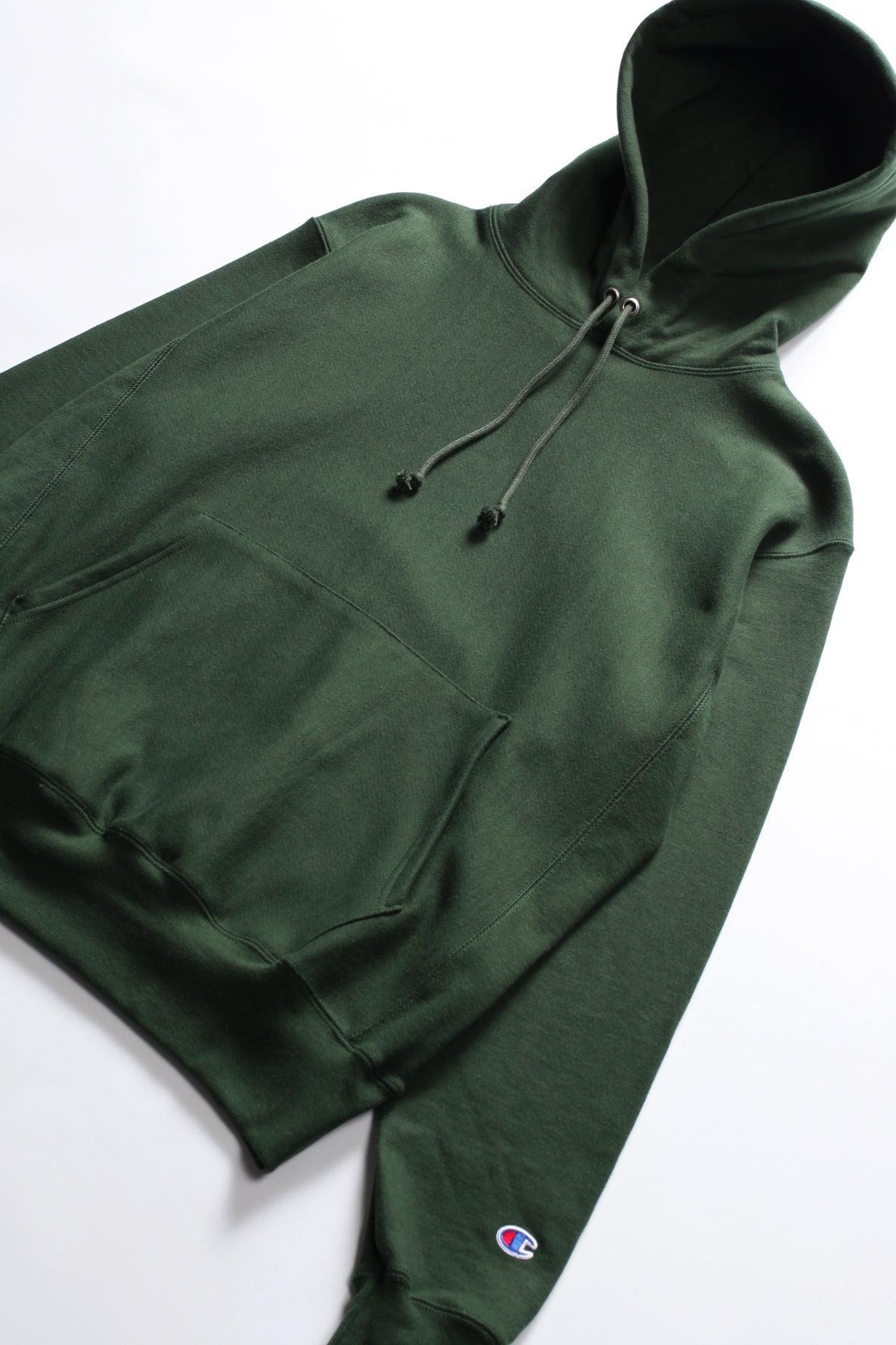 Champion - 12oz USA Reverse Weave Hoodie - Black Product Image