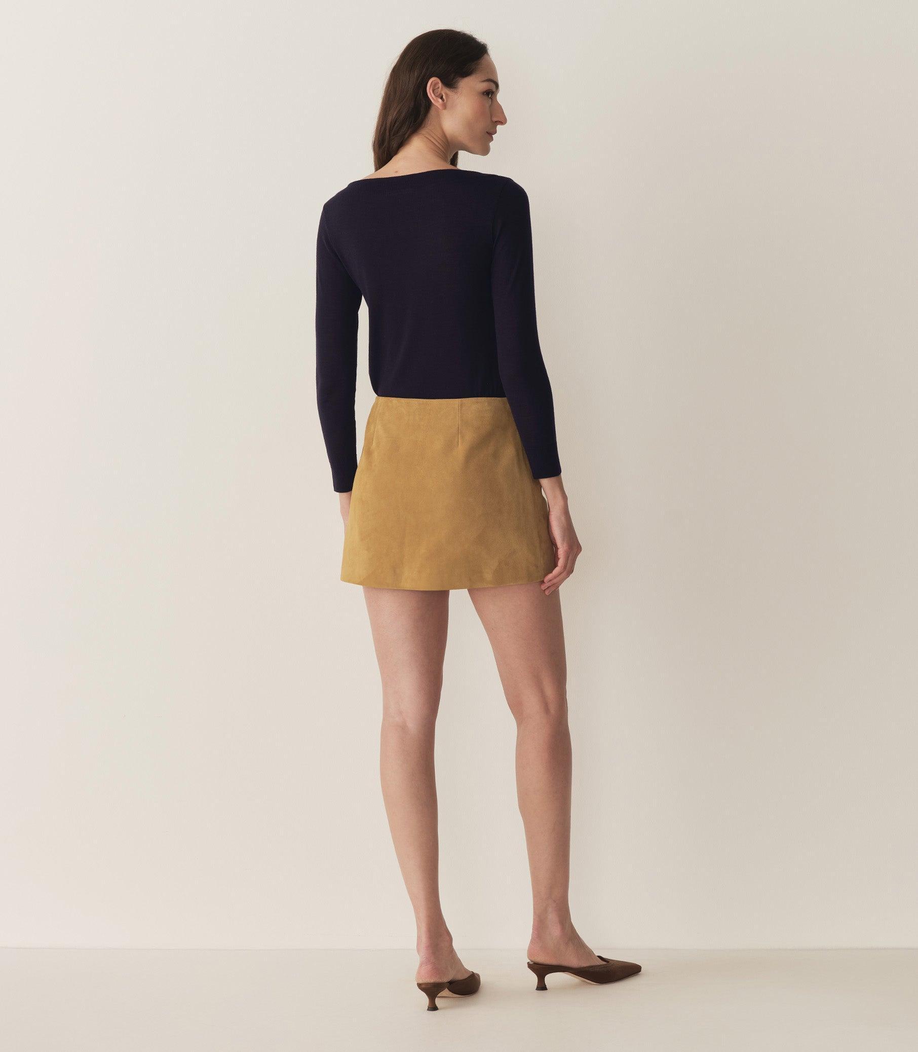 SILVIA SWEATER -- DEEP NAVY Product Image