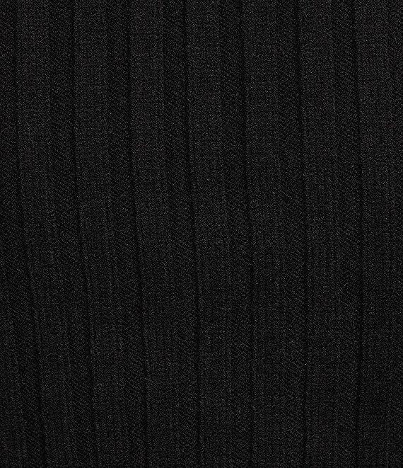 GB Twist Cropped Sweater Product Image