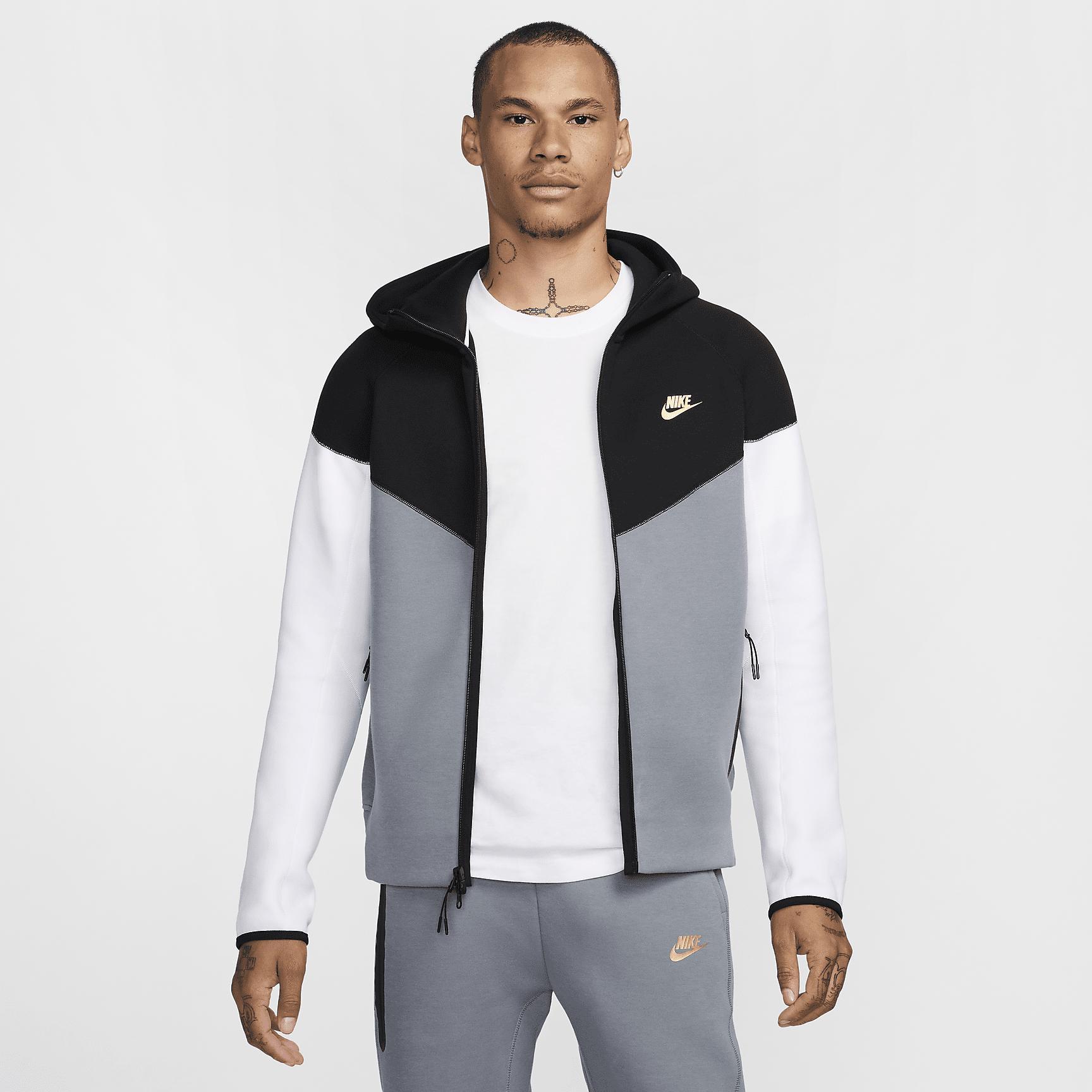 Mens Nike Sportswear Tech Fleece Windrunner Full-Zip Hoodie | FZ4709-011 Product Image