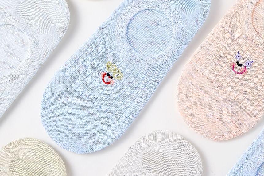 Embroidered No Show Socks Set Product Image
