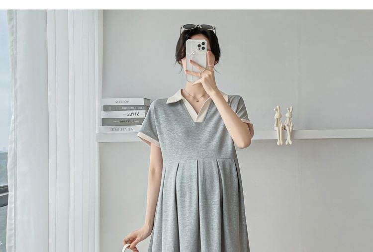 Maternity Short-Sleeve Collar Contrast Trim Midi A-Line Dress Product Image
