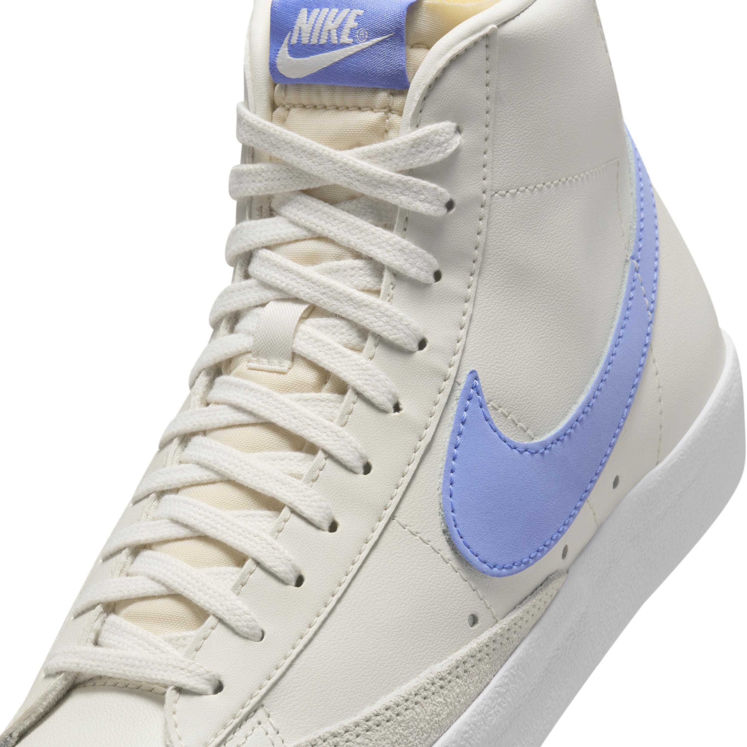 Nike Blazer Mid '77 Women's Shoes Product Image