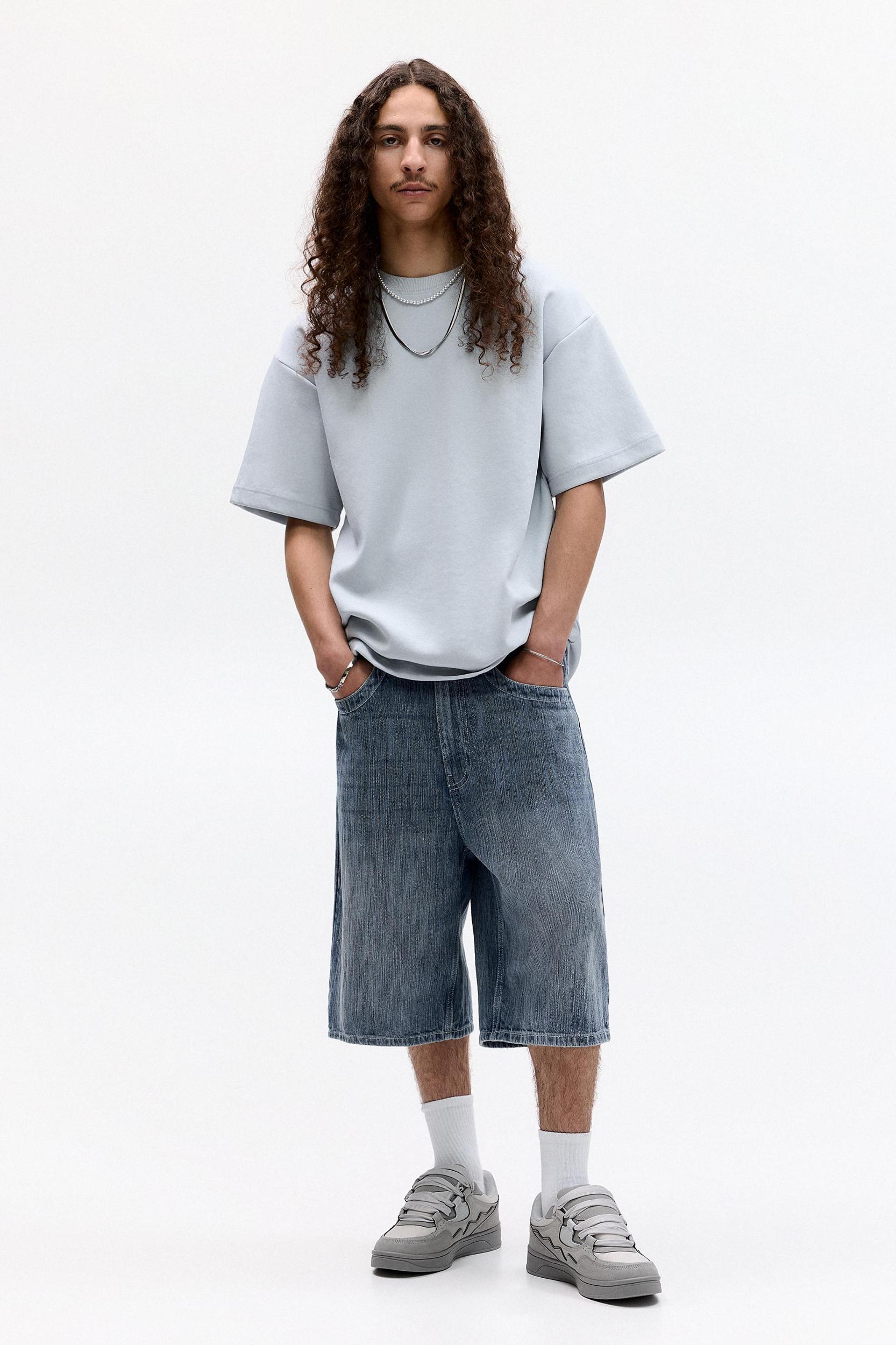 Basic short sleeve sweatshirt Product Image