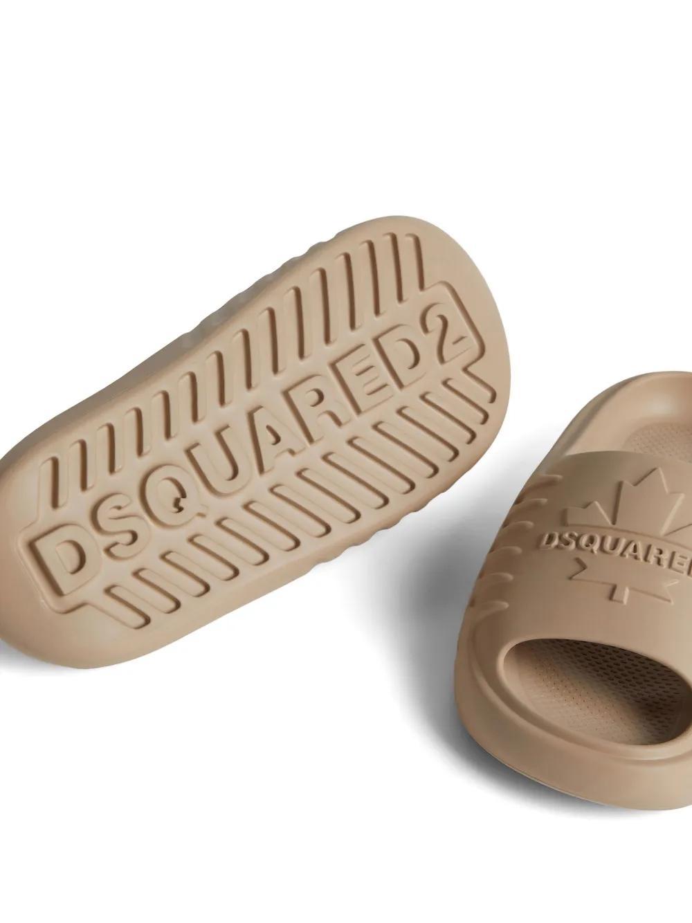 logo-embossed slides Product Image