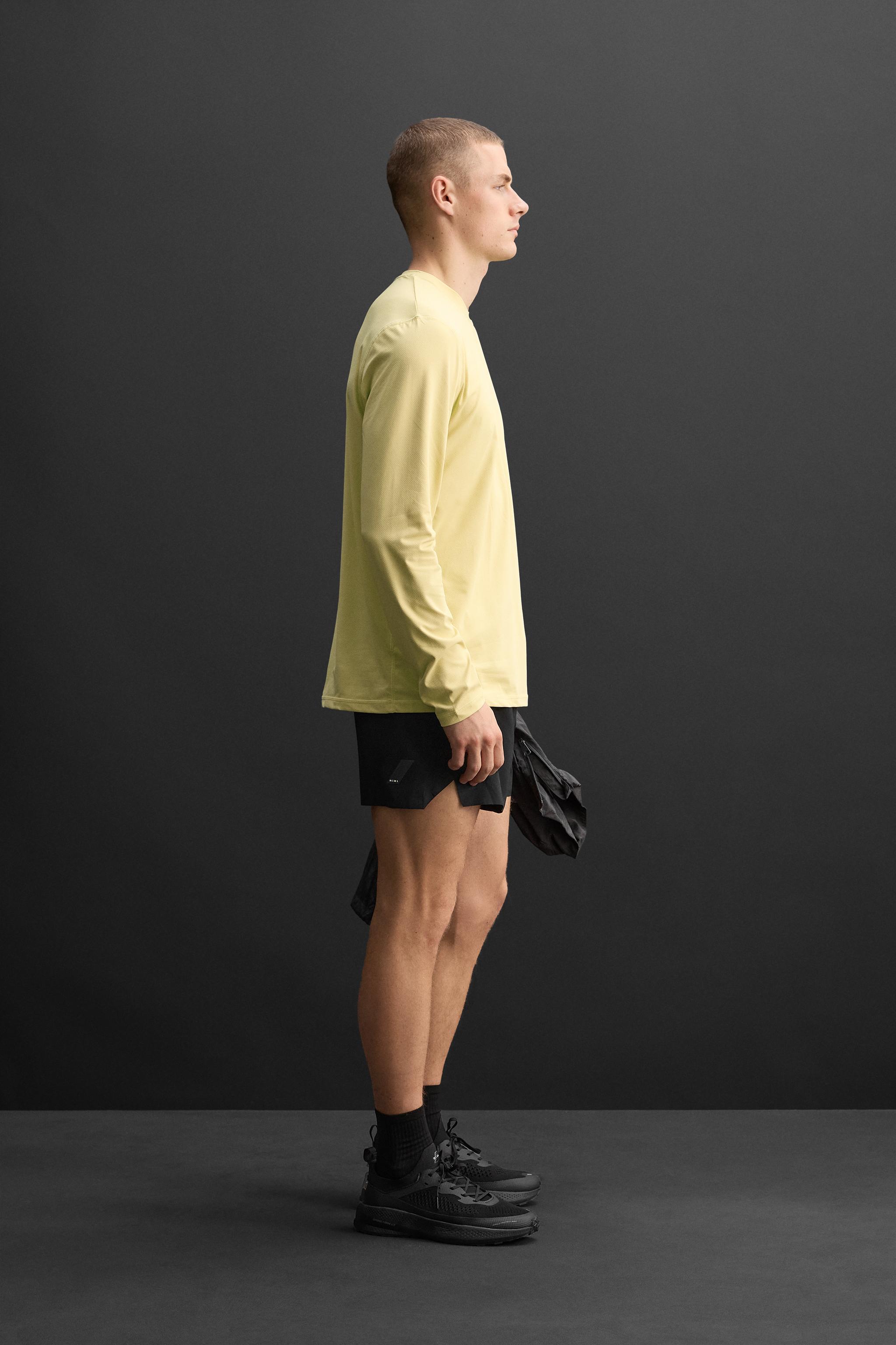 BASIC TRAINING LONG SLEEVE T-SHIRT Product Image