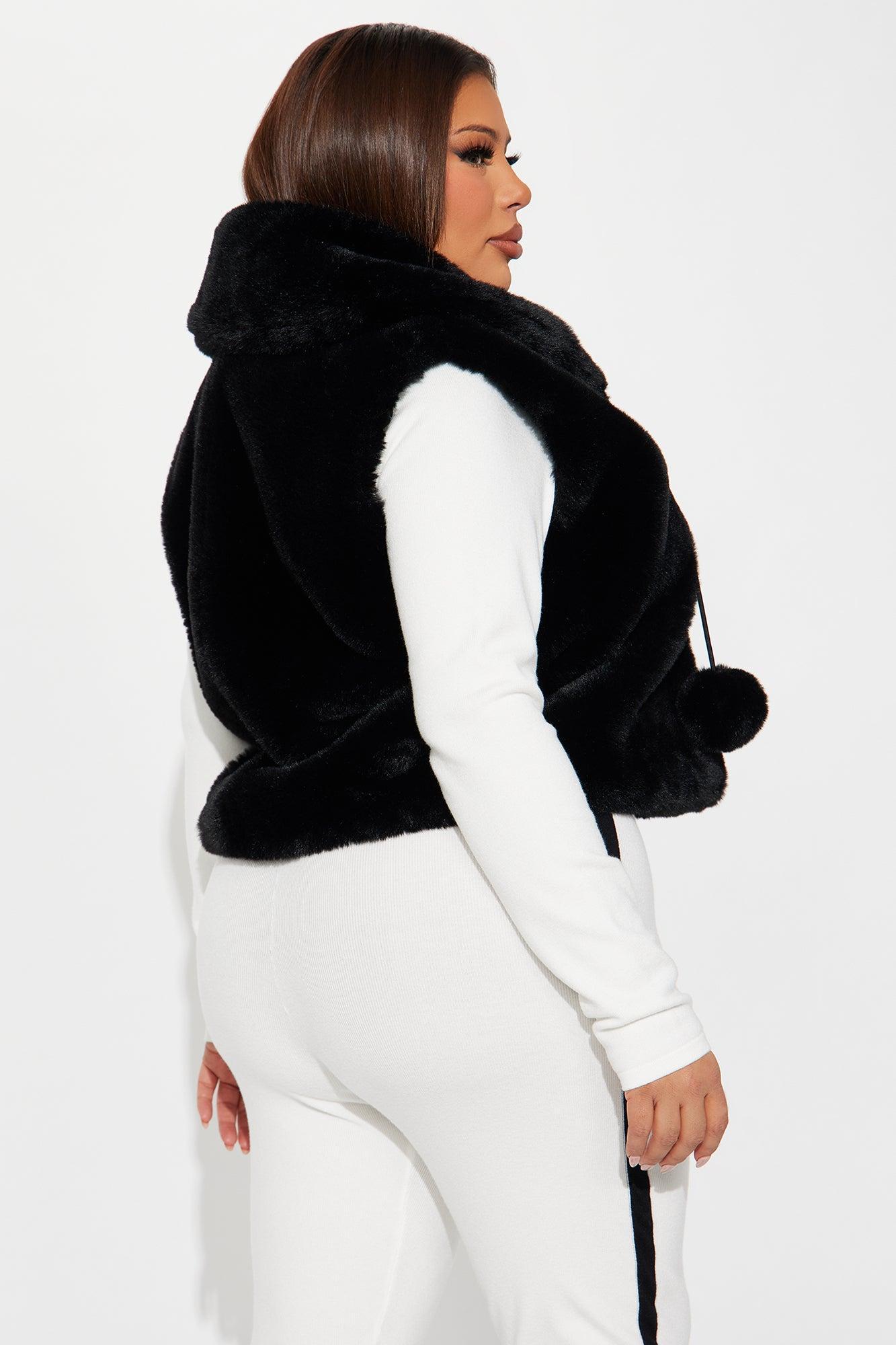 Winter Wonderland Faux Fur Vest - Black Product Image