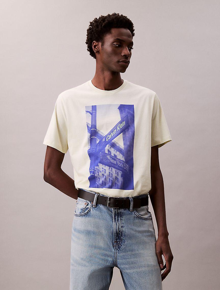 Logo Street Graphic Classic T-Shirt Product Image