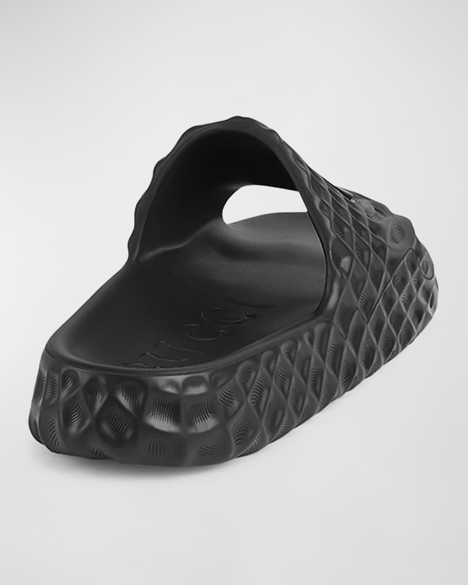 Men's Water Ripple Textured Rubber Pool Slides Product Image