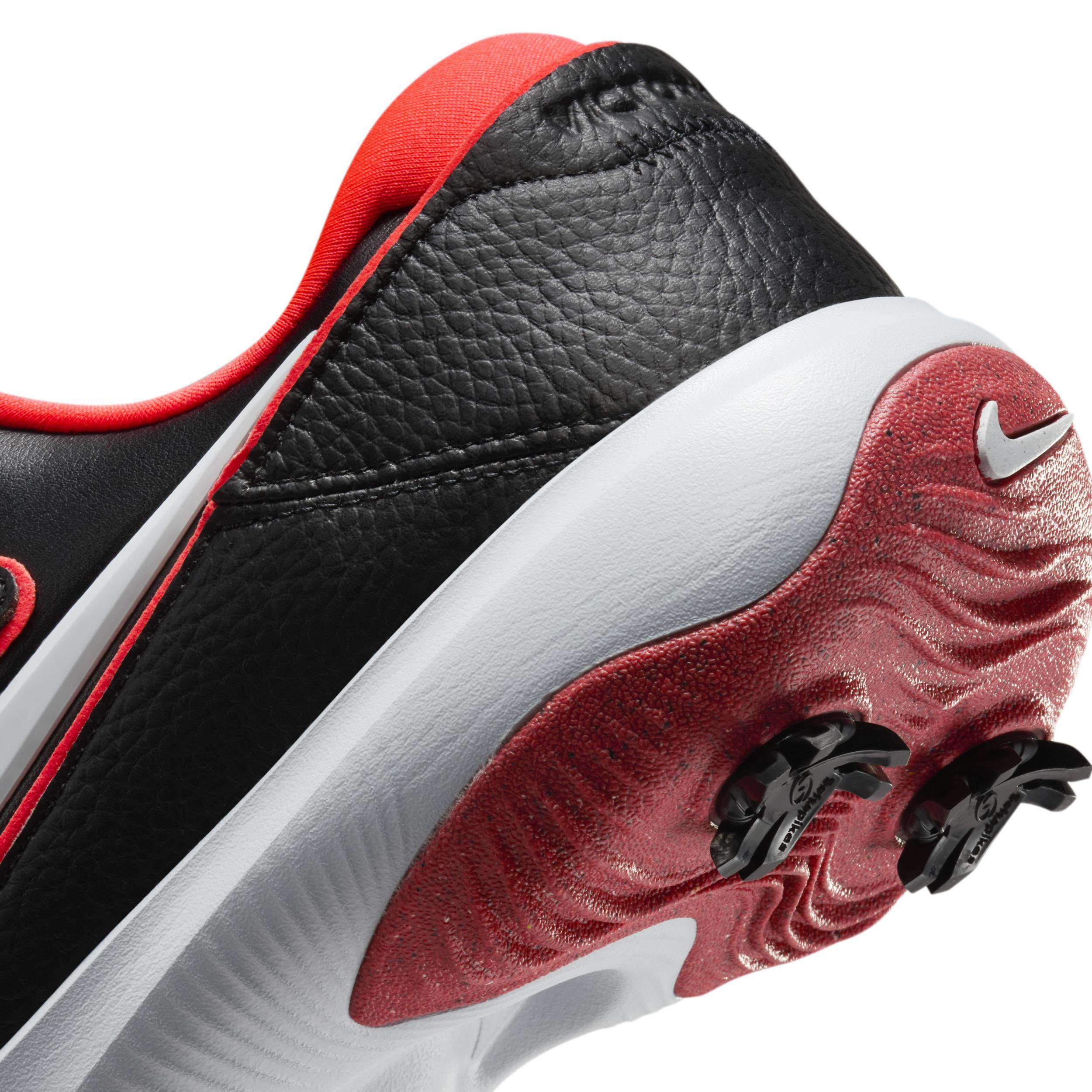 Nike Men's Victory Pro 3 Golf Shoes Product Image