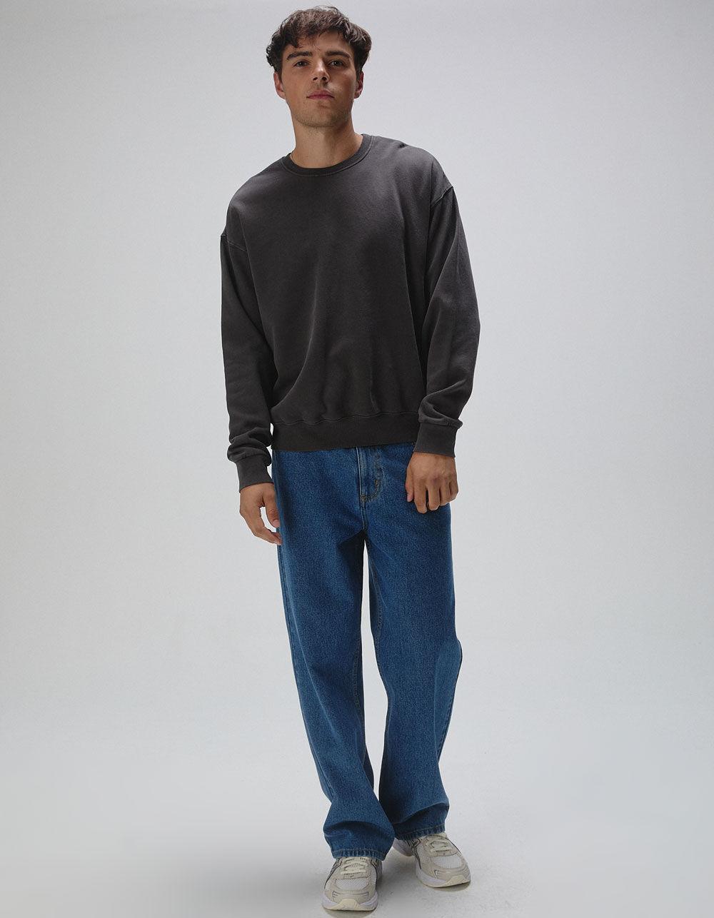 RSQ Mens Washed Oversized Crewneck Sweatshirt Product Image