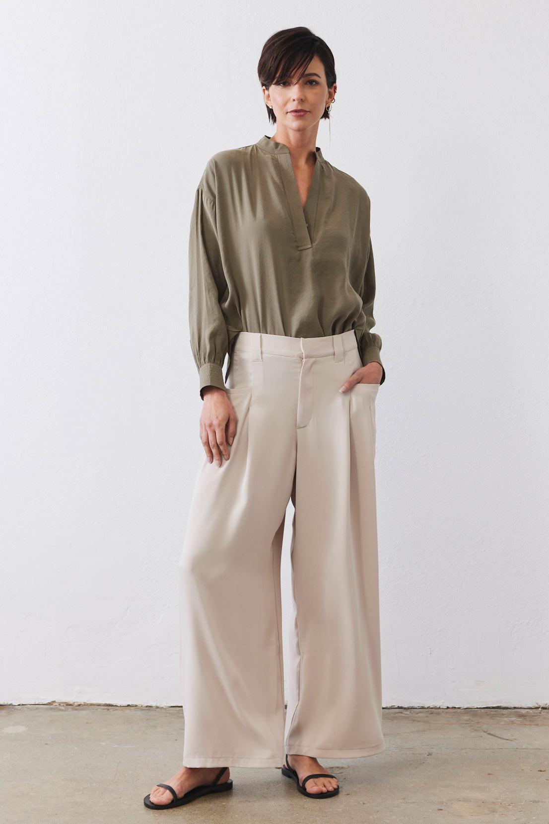 Not Too Loose Light Poplin Blouse Product Image