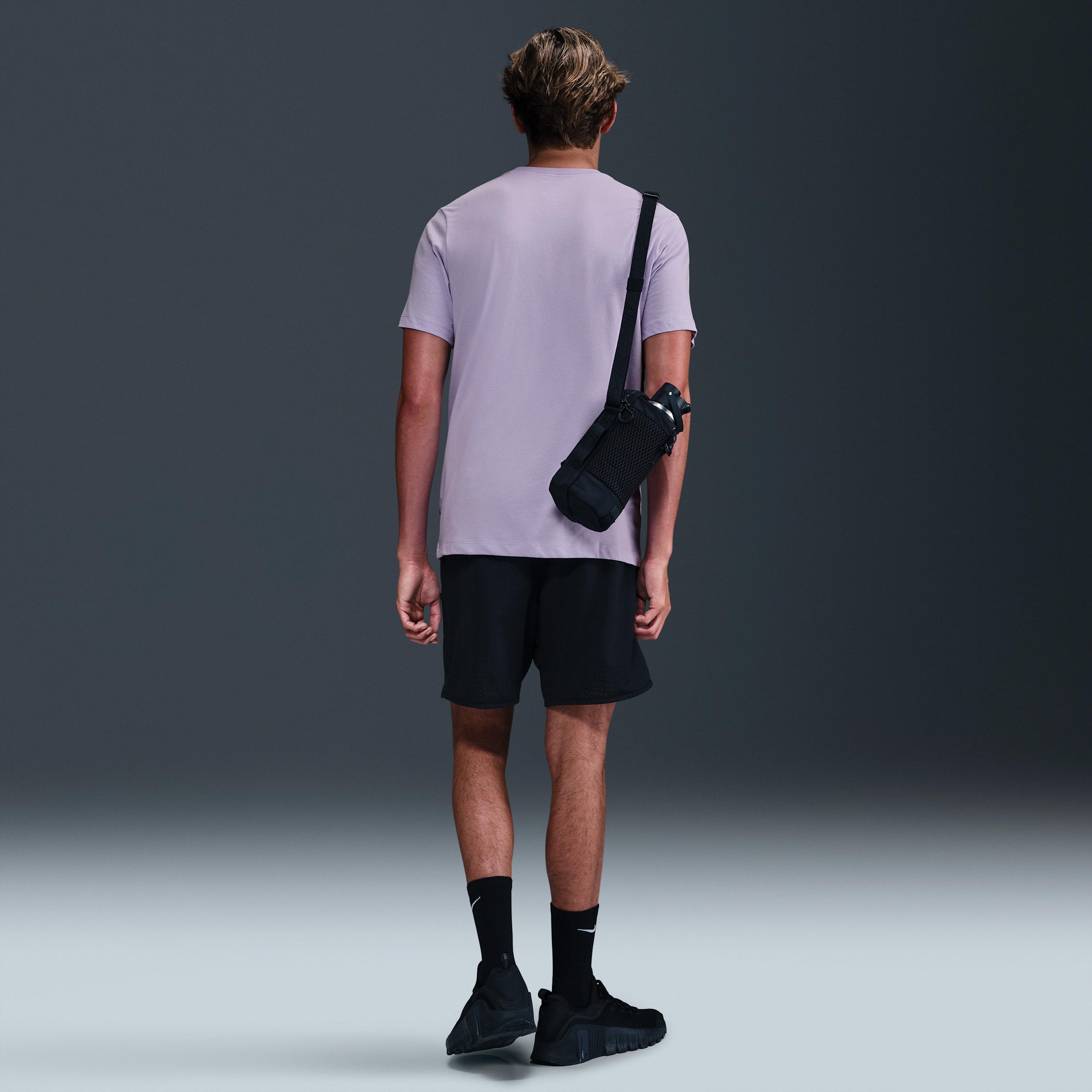 Nike Men's Dri-FIT Fitness T-Shirt Product Image