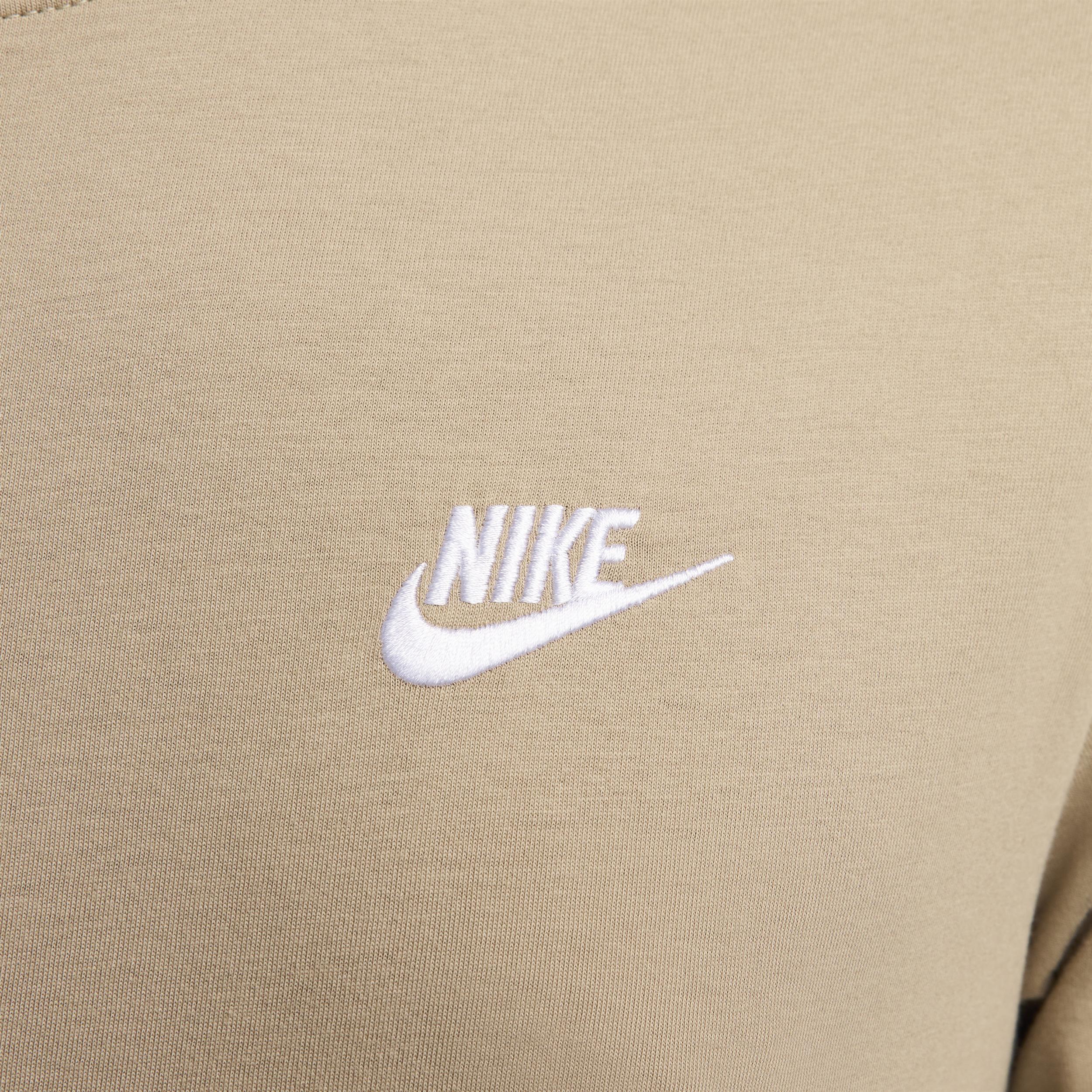 Nike Sportswear Club Men's T-Shirt Product Image