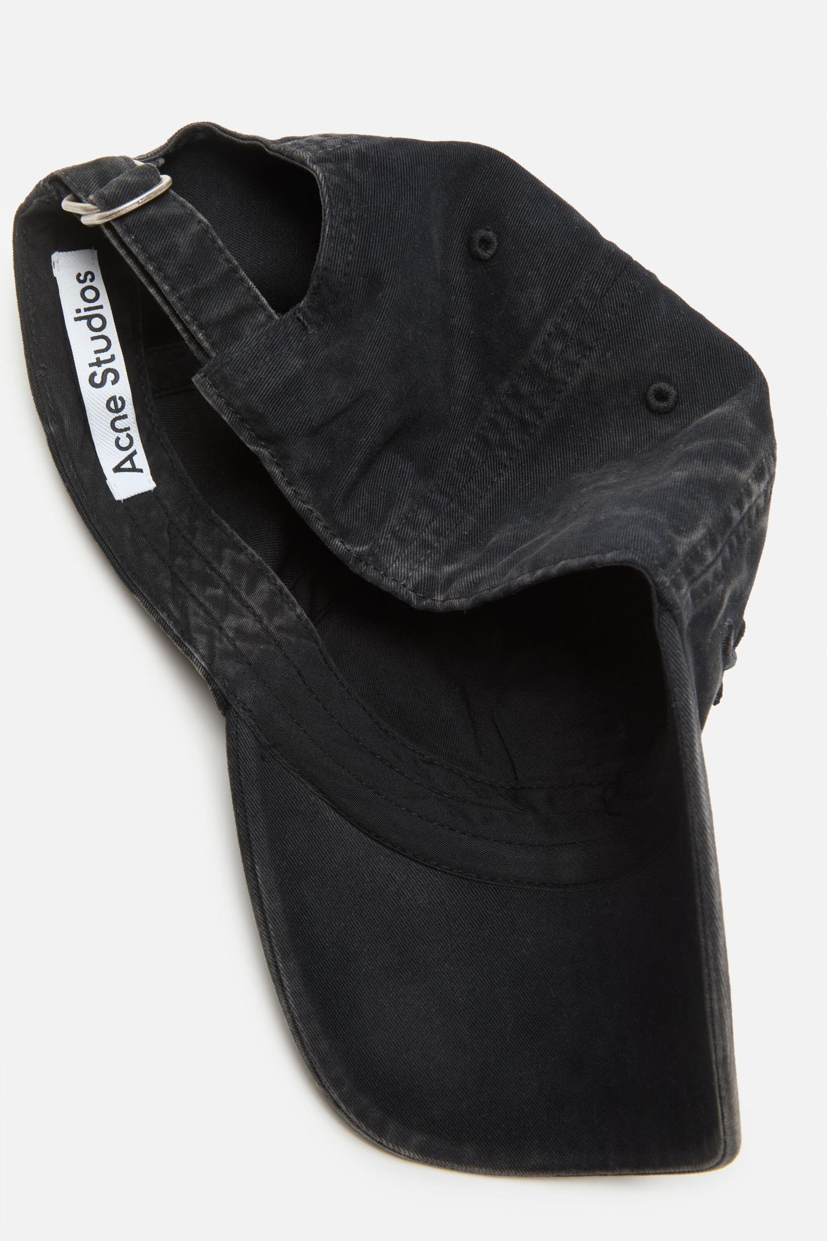 Logo cap Product Image