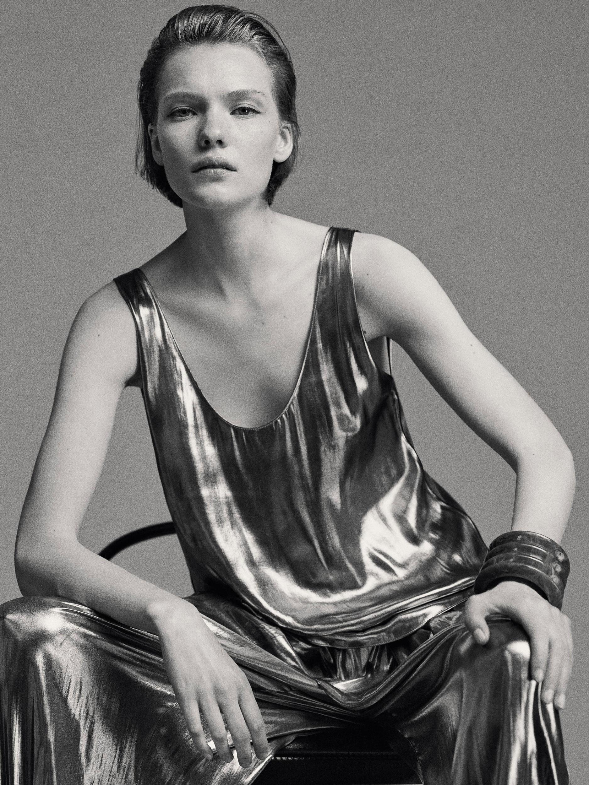 Flowing metallic strappy top Product Image