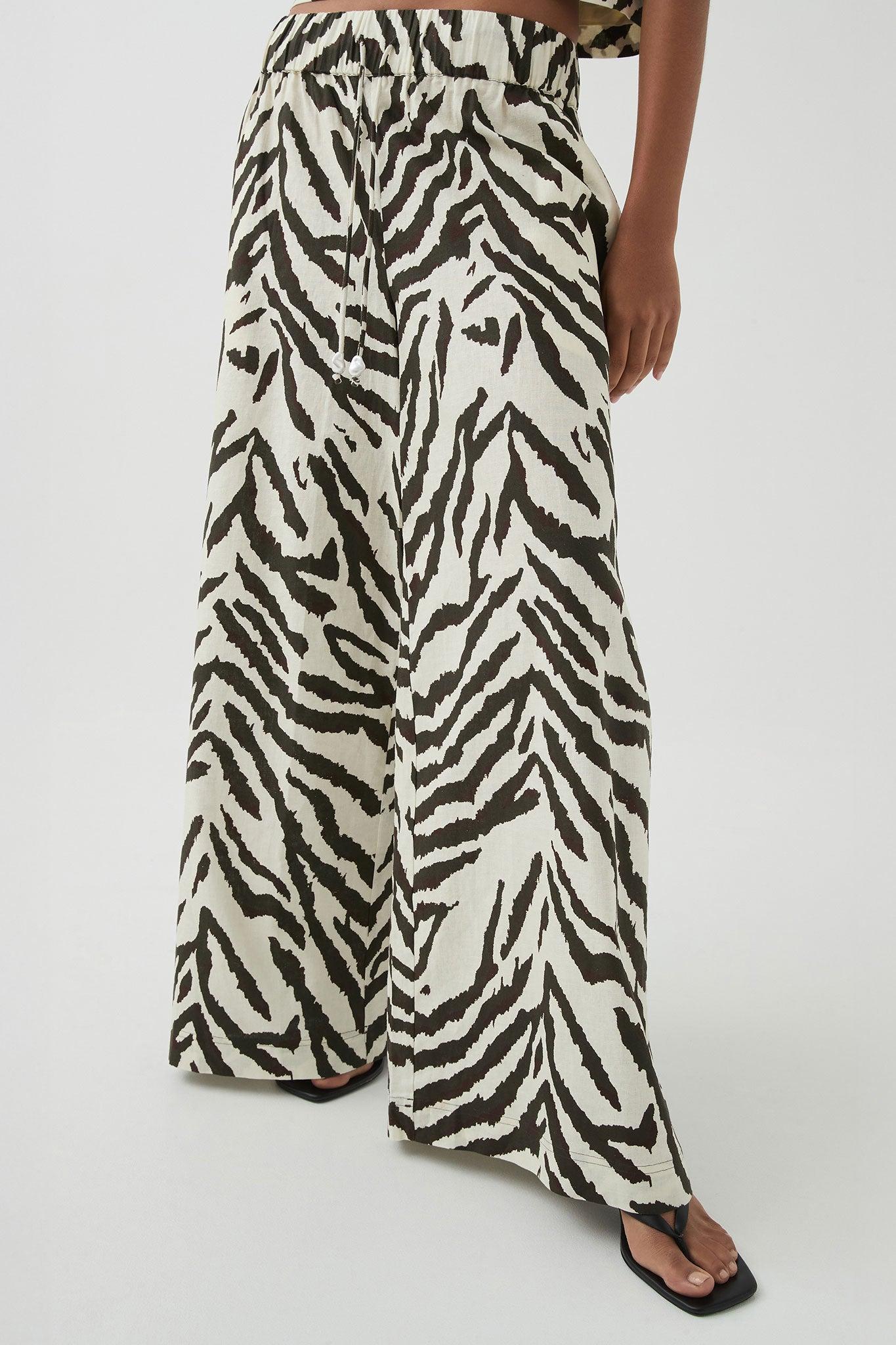 Airlie Relaxed Pants Product Image