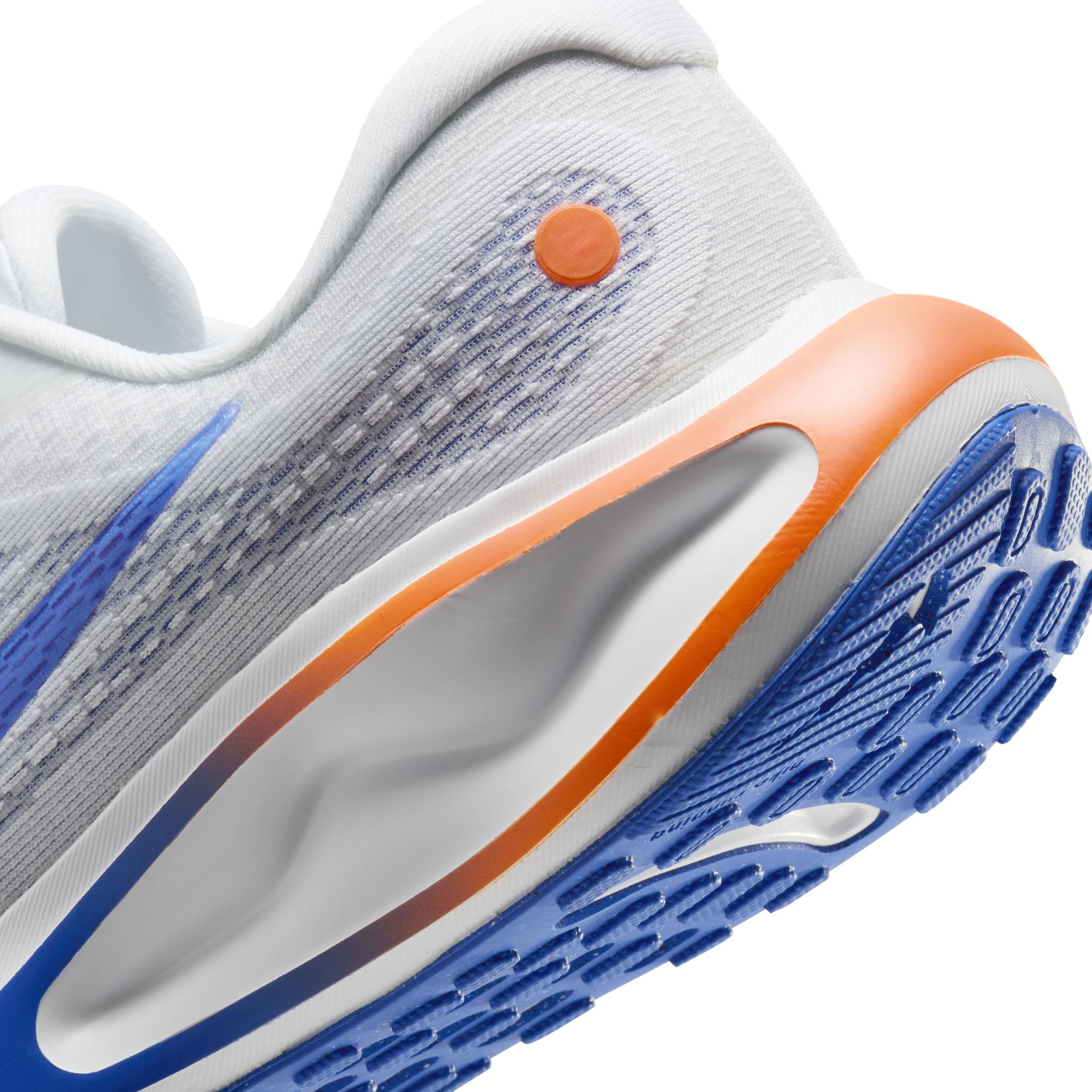 Nike Womens Journey Run Road Running Shoes Product Image