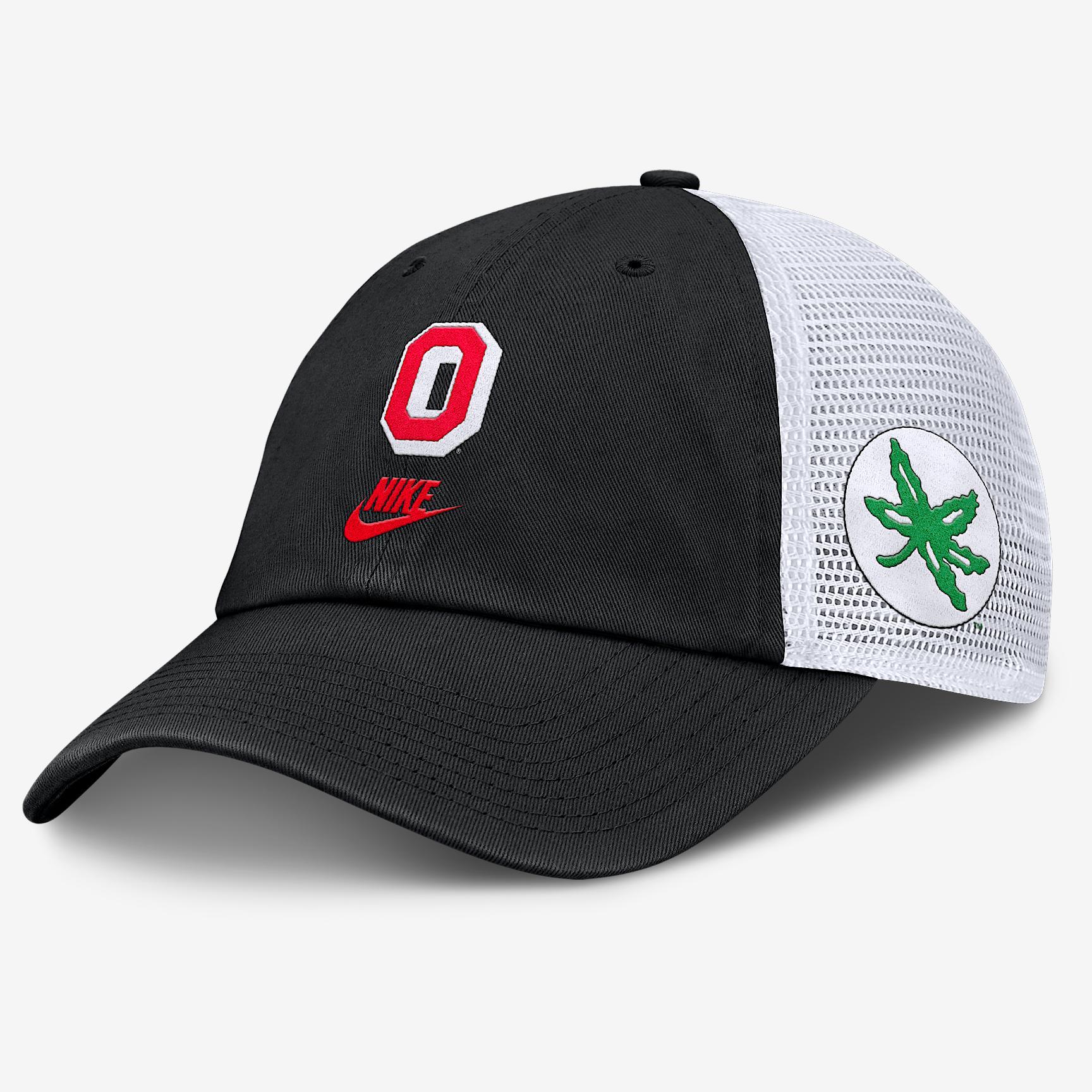 Georgia Legacy Club Men's Nike College Trucker Adjustable Hat Product Image