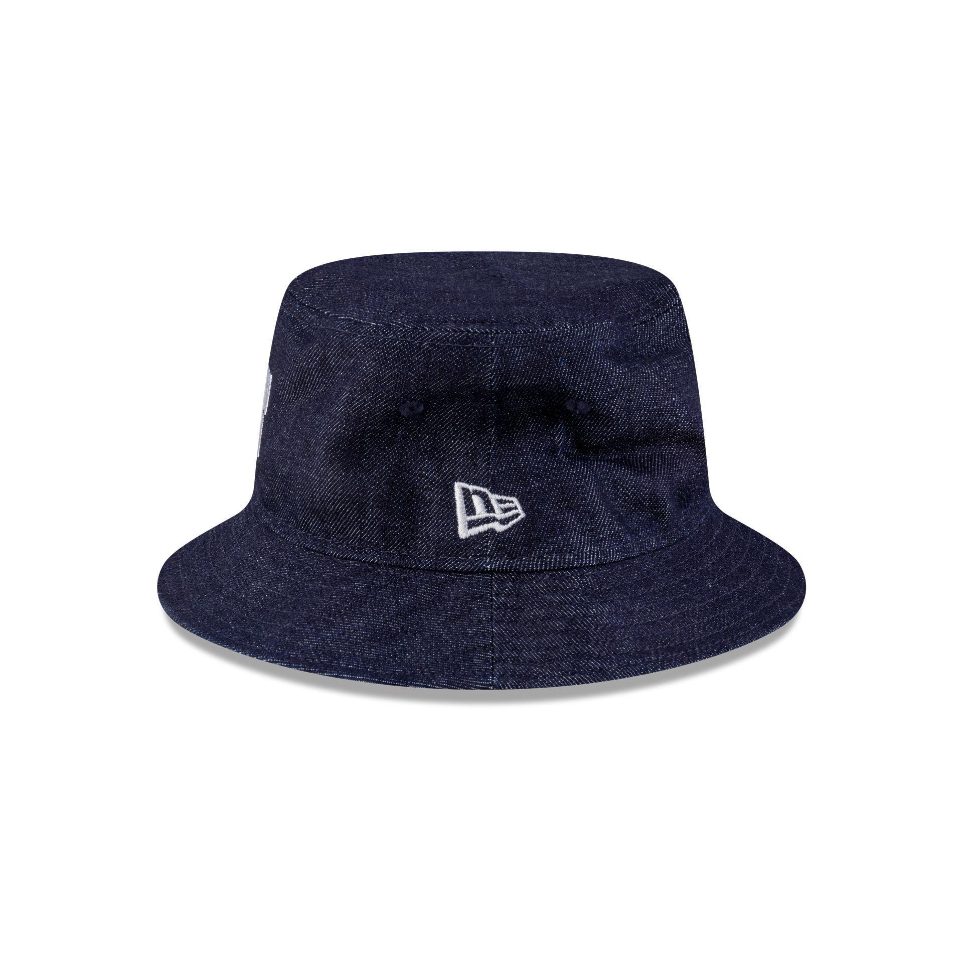 New Era Cap Square Logo Light Denim Bucket Hat Male Product Image