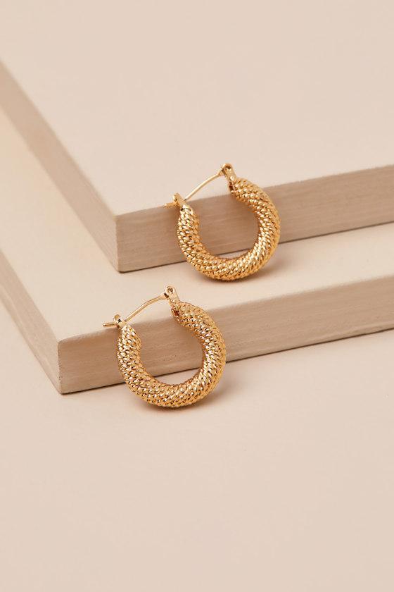 Superb Charm 14KT Gold Textured Huggie Hoop Earrings Product Image