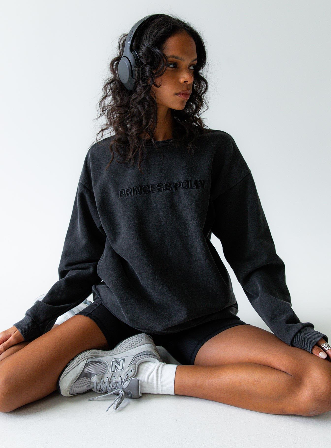 Fearlessness Activewear Crew Neck Sweatshirt Black Product Image