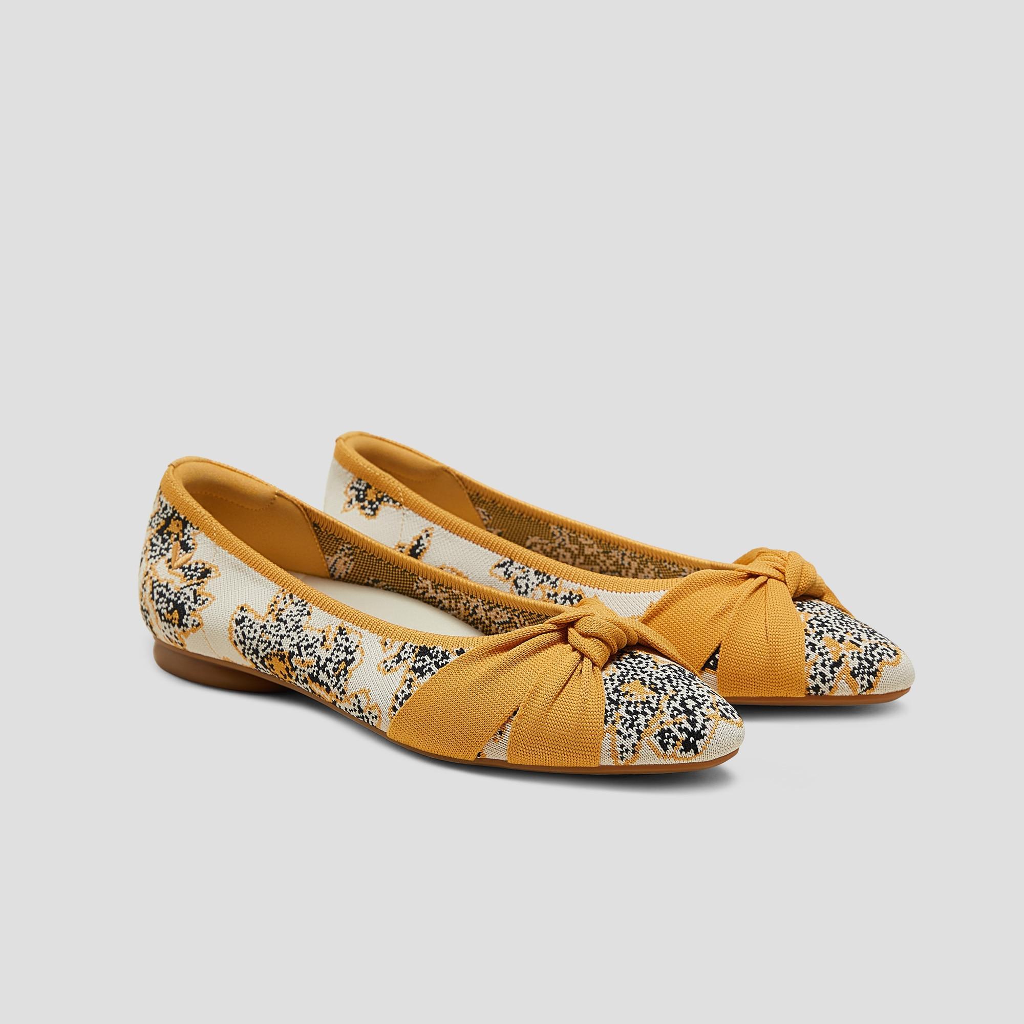 Almond-Toe Knotted Flats (Bibi) Product Image