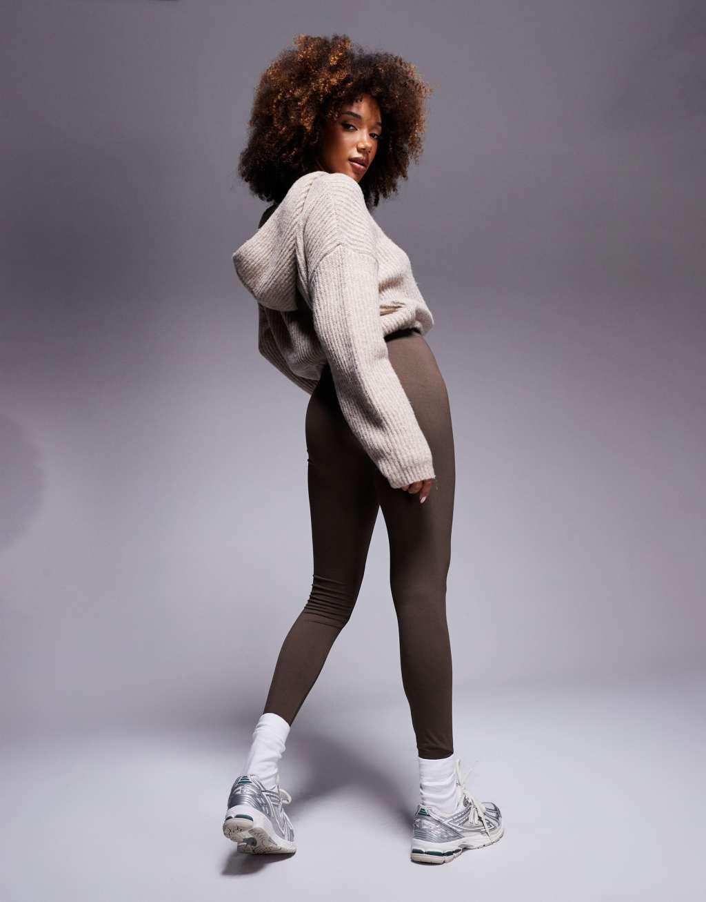 ASOS DESIGN leggings in chocolate Product Image