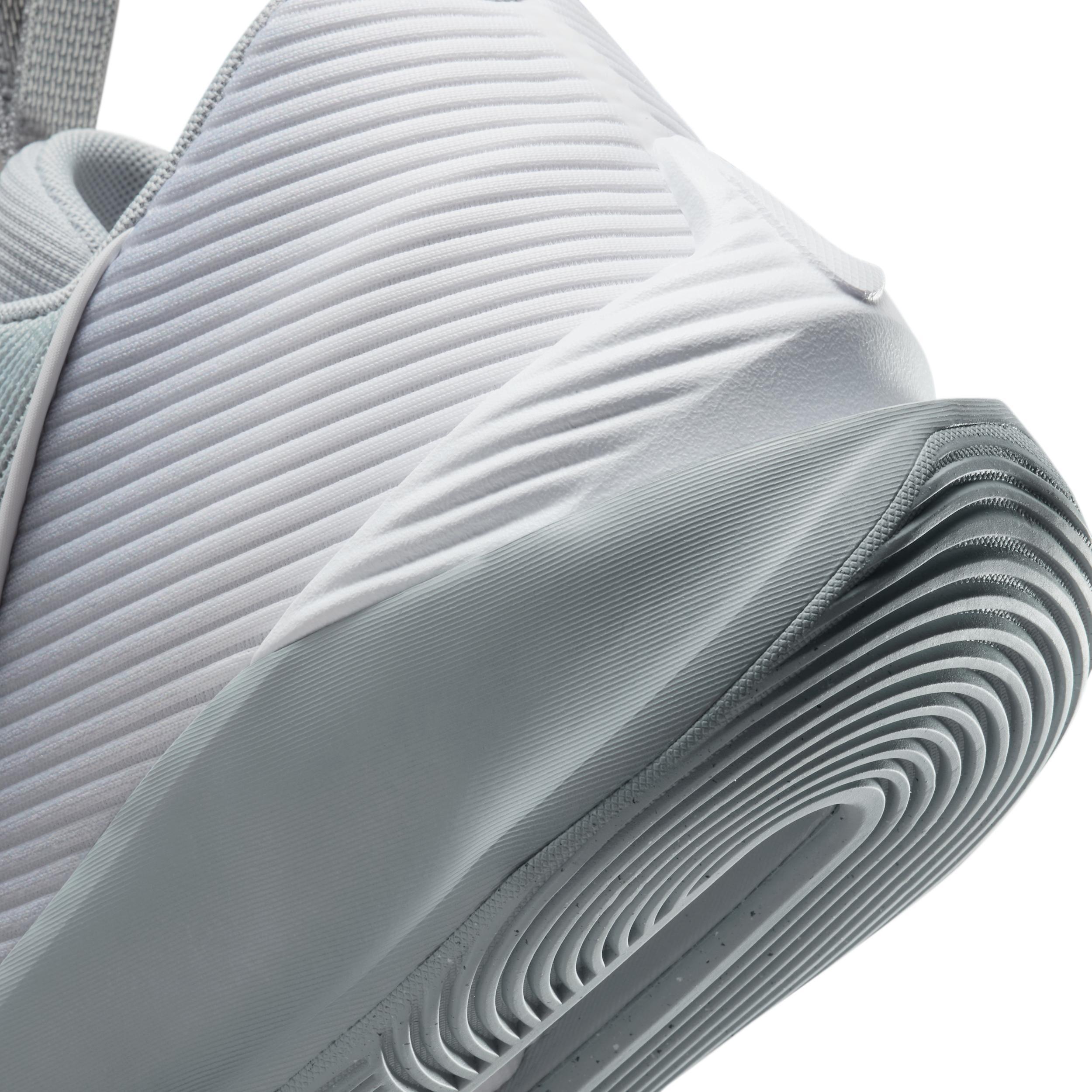 Nike Mens G.T. Jump Academy Basketball Shoes | HQ8032-001 Product Image