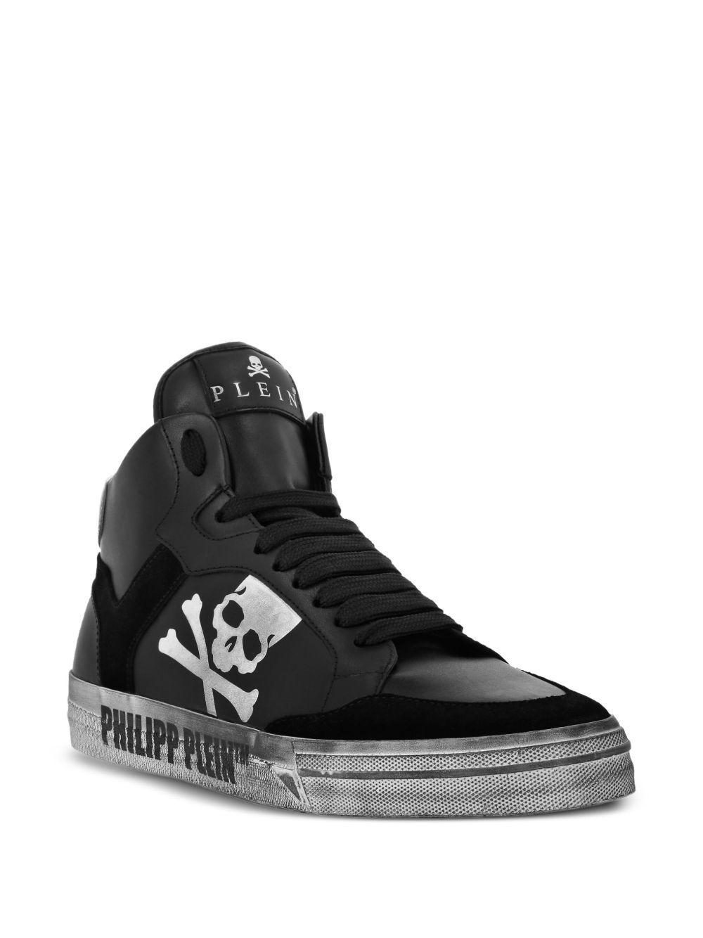 skull-motif hi-top sneakers Product Image