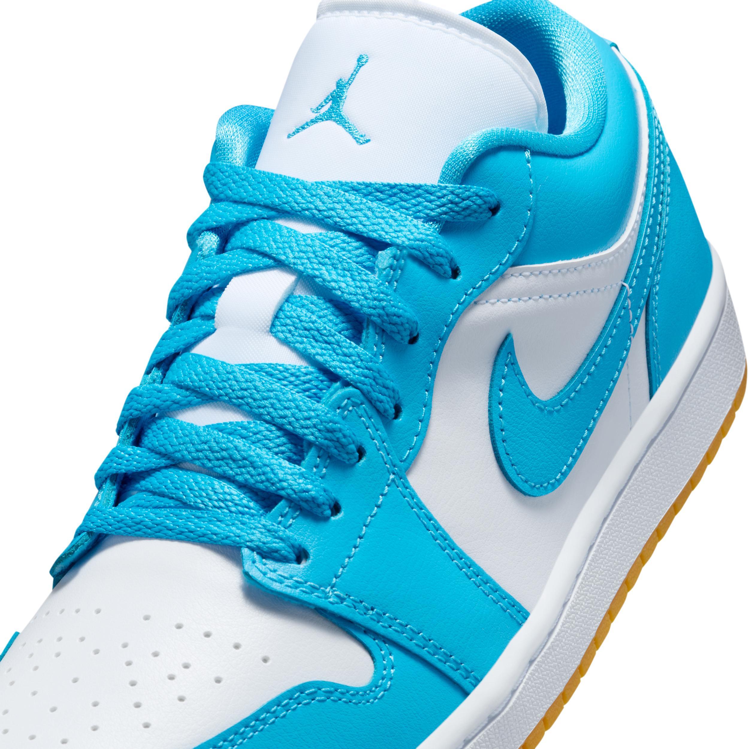 Women's Air Jordan 1 Low Shoes Product Image