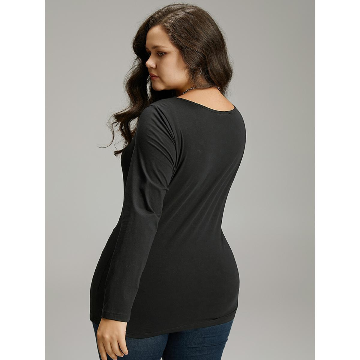 Plus Size Cotton Solid Scoop Neck T-shirt Black Women Elegant Plain Plain Scoop Neck Dailywear T-shirts BloomChic 10/M Product Image