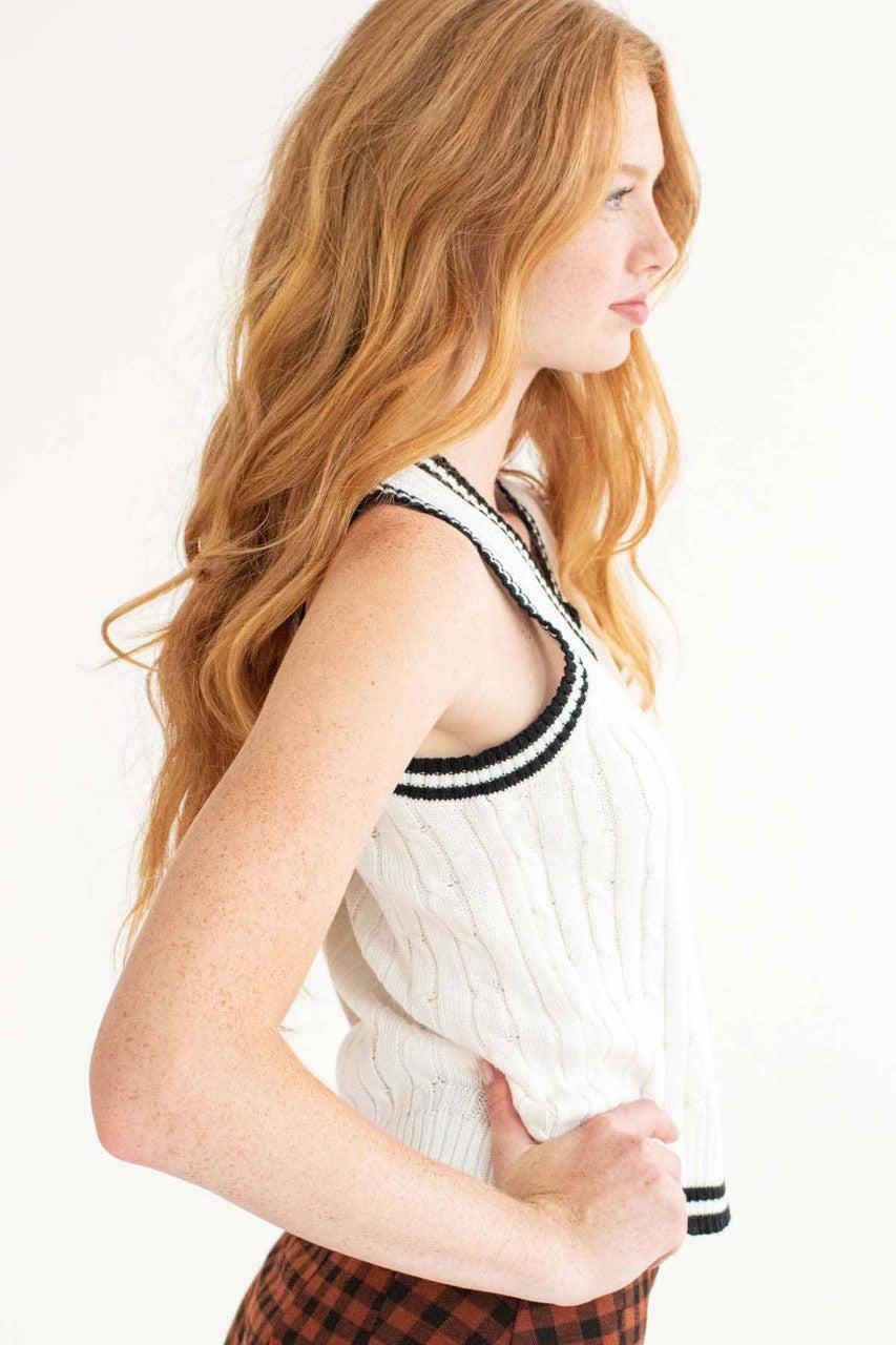 White Contrast Trim Sweater Vest Product Image