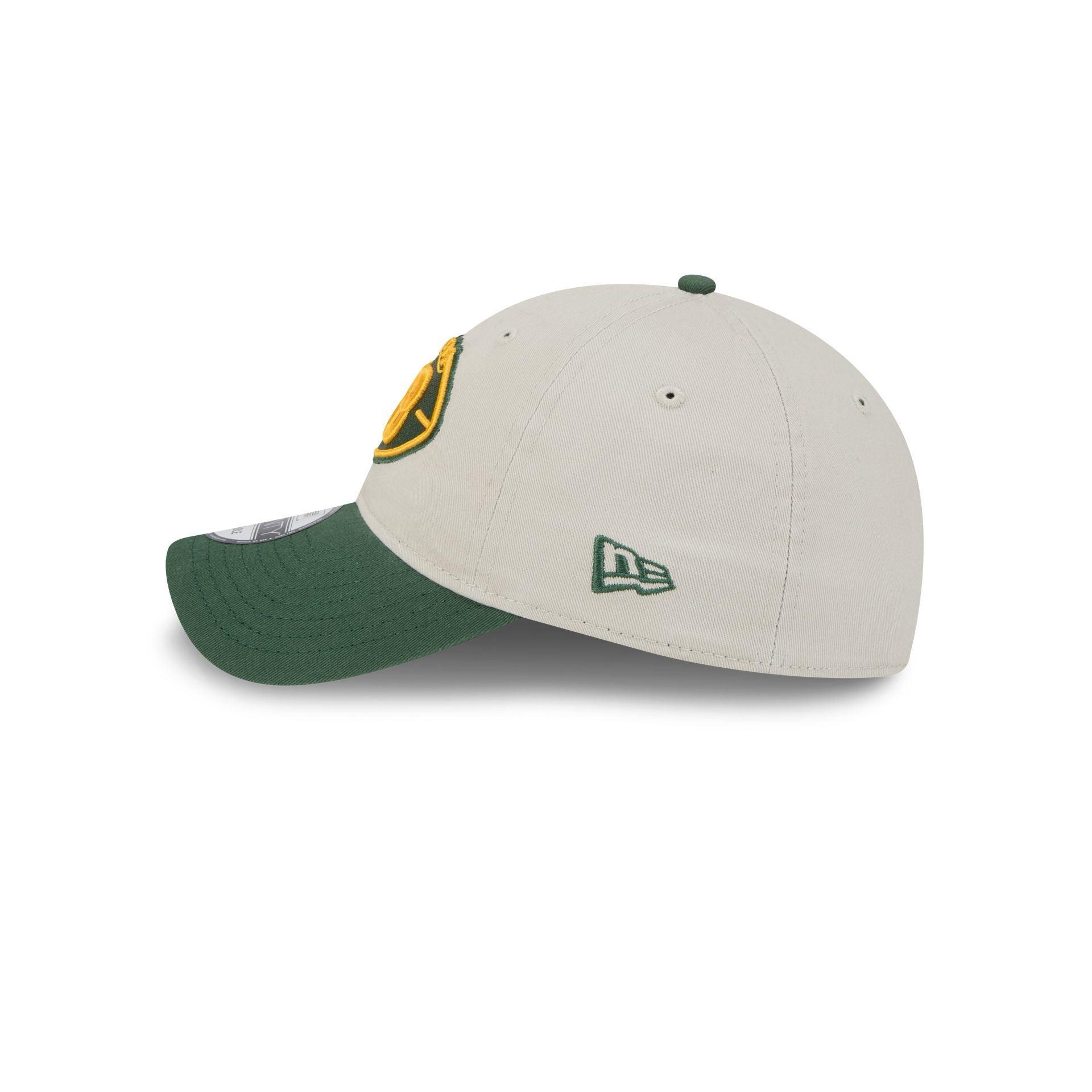 Green Bay Packers 2024 Historic Sideline 9TWENTY Adjustable Hat Male Product Image