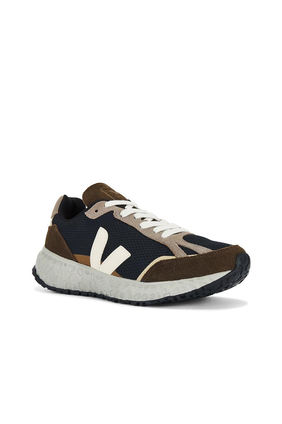 Condor Royale Sneaker Veja Product Image