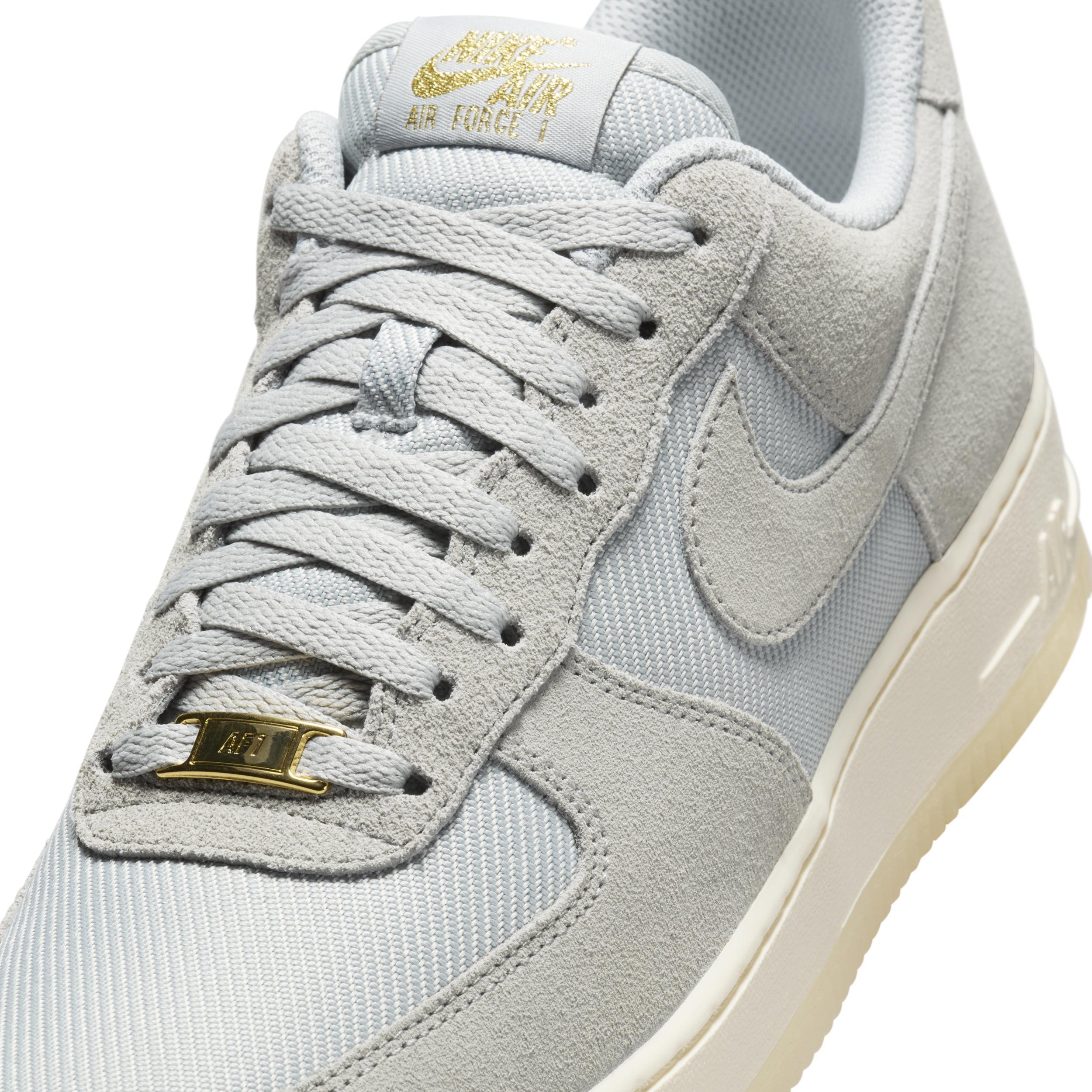 Mens Nike Air Force 1 07 LV8 Casual Shoes Product Image