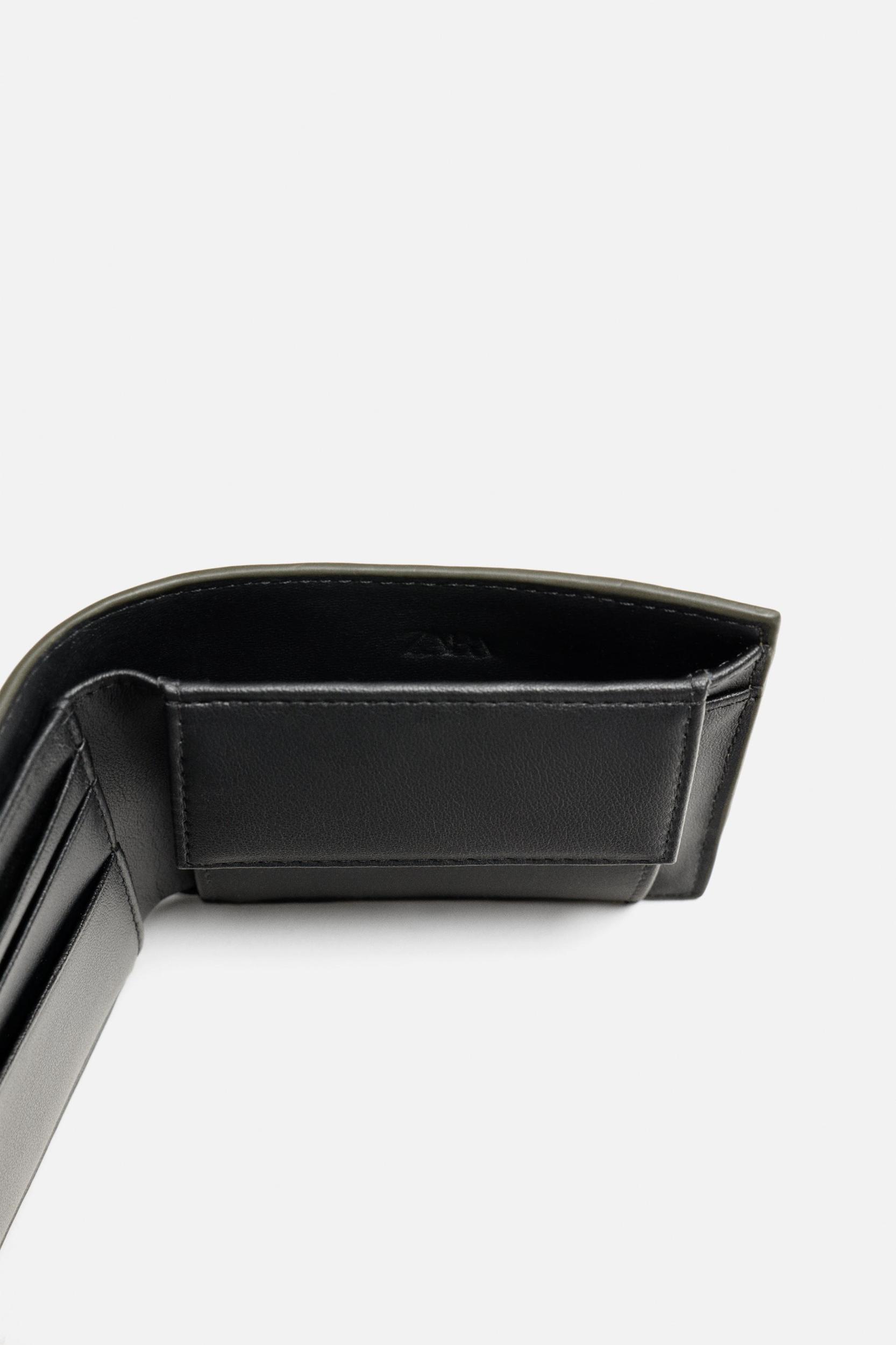 PLAIN WALLET Product Image