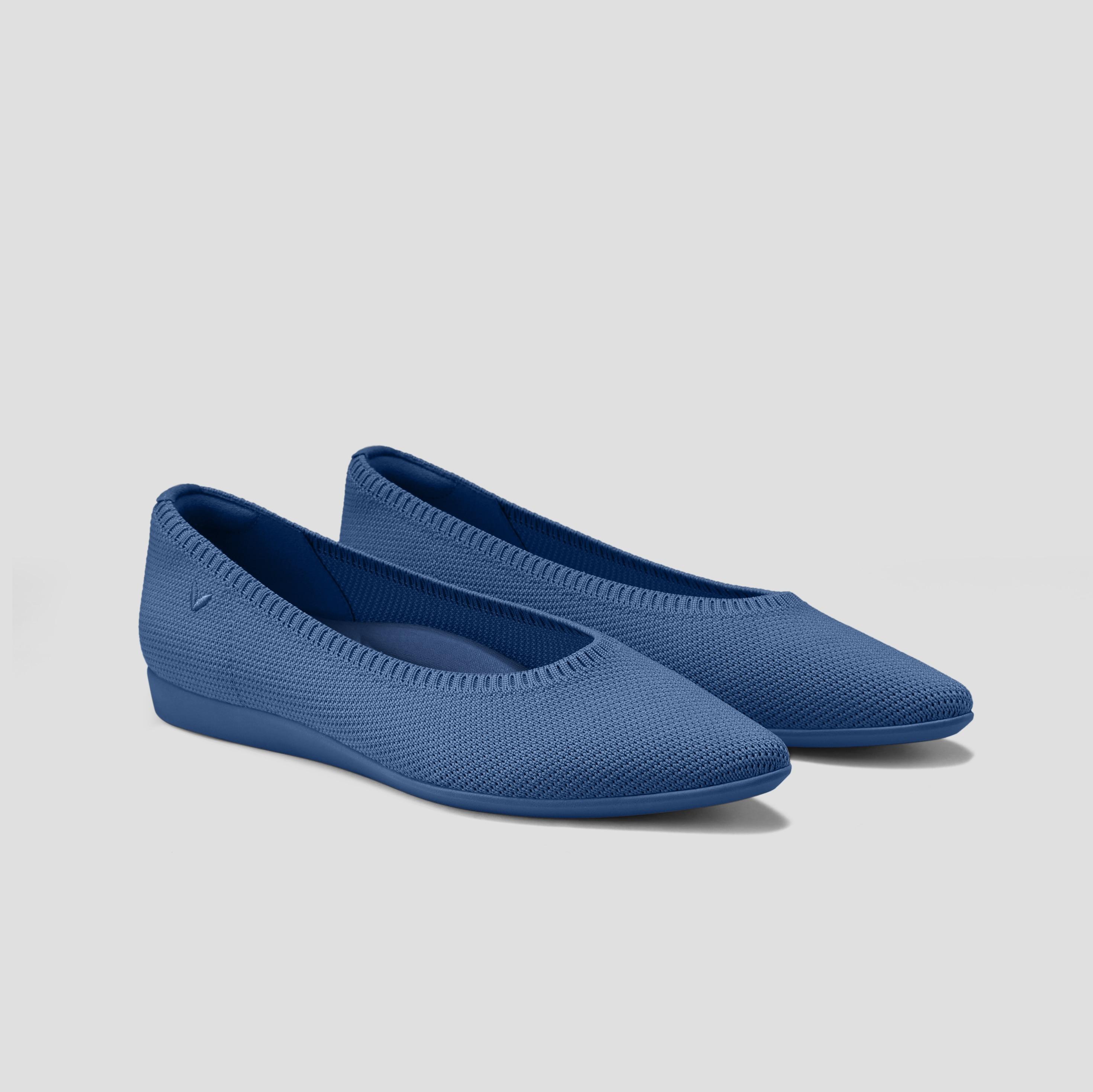 Lightweight Pointed-Ballet Flats (Aria Walker) Product Image