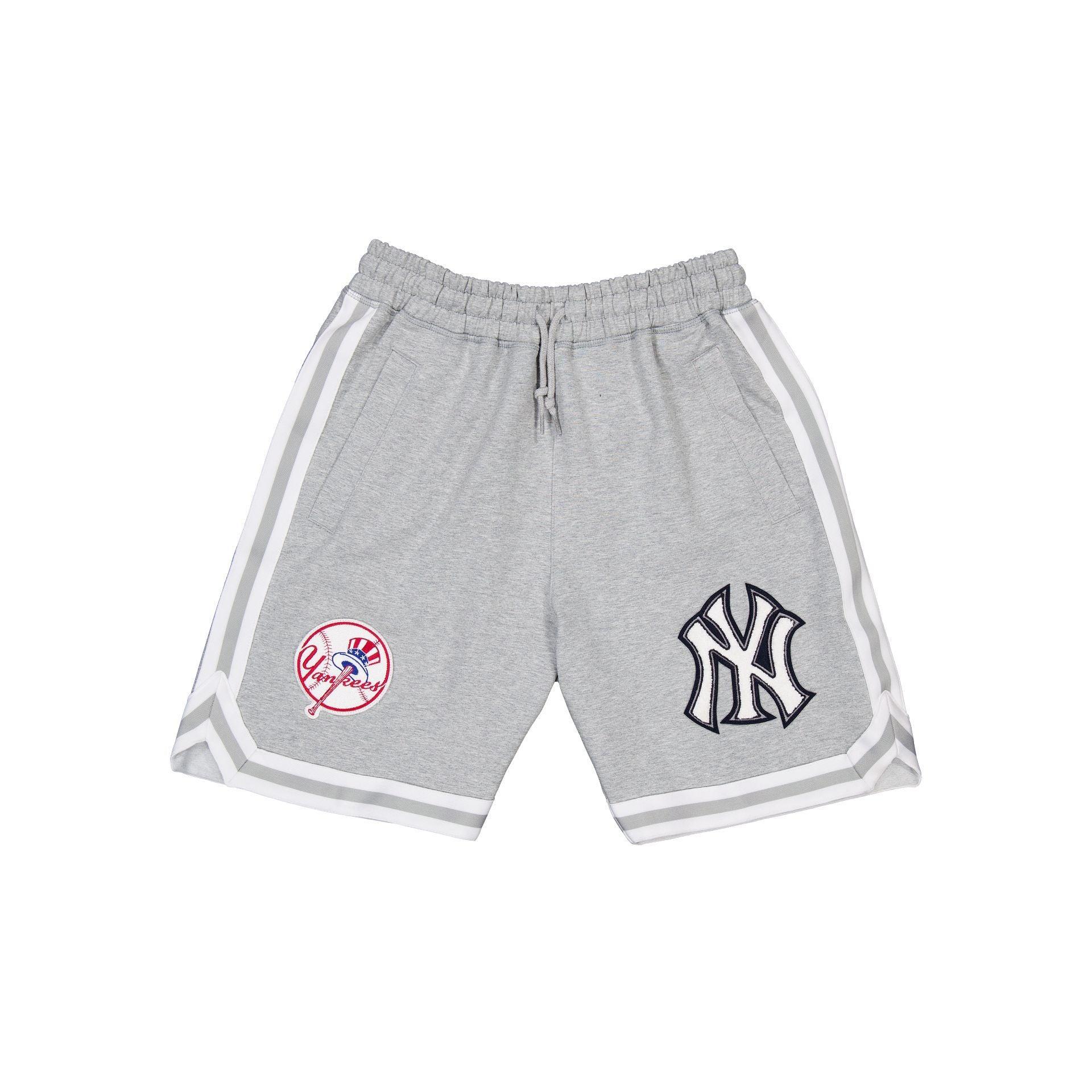 San Diego Padres Gray Logo Select Shorts Male Product Image