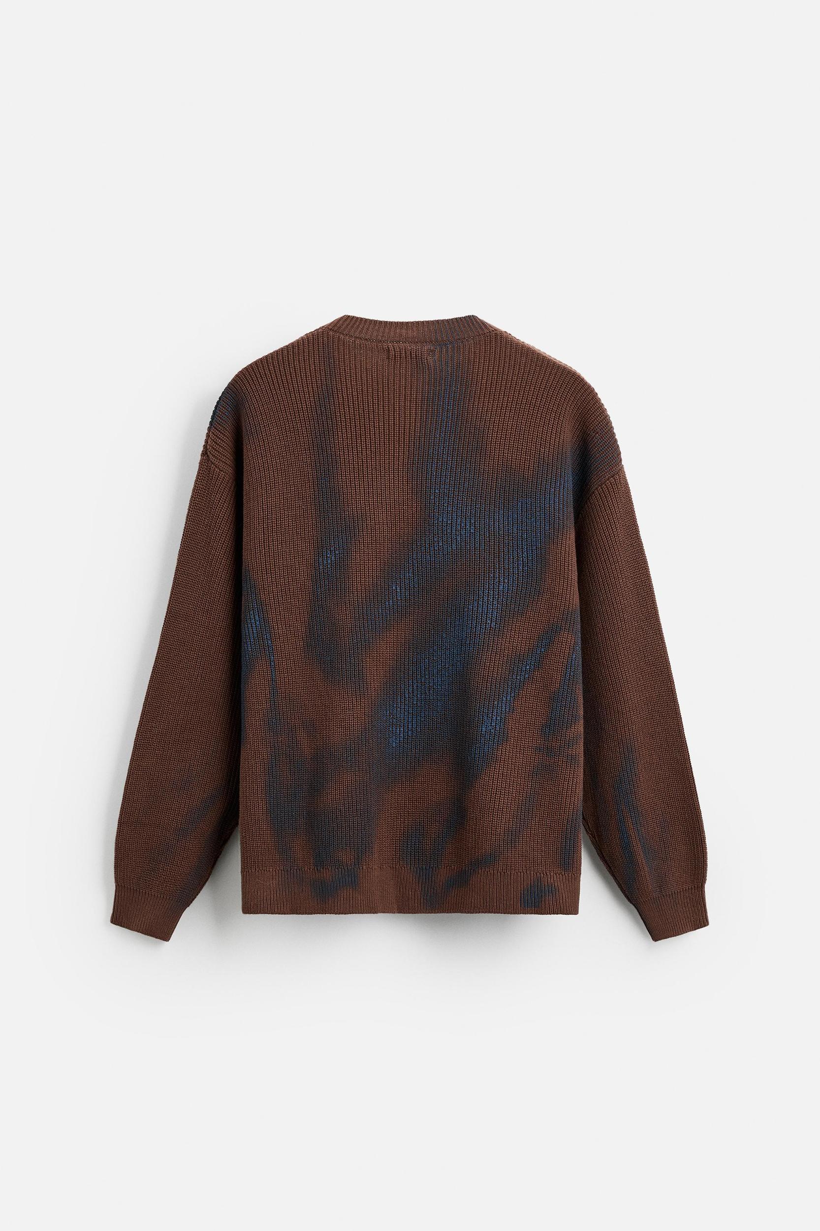 SPRAY PRINT SWEATER Product Image