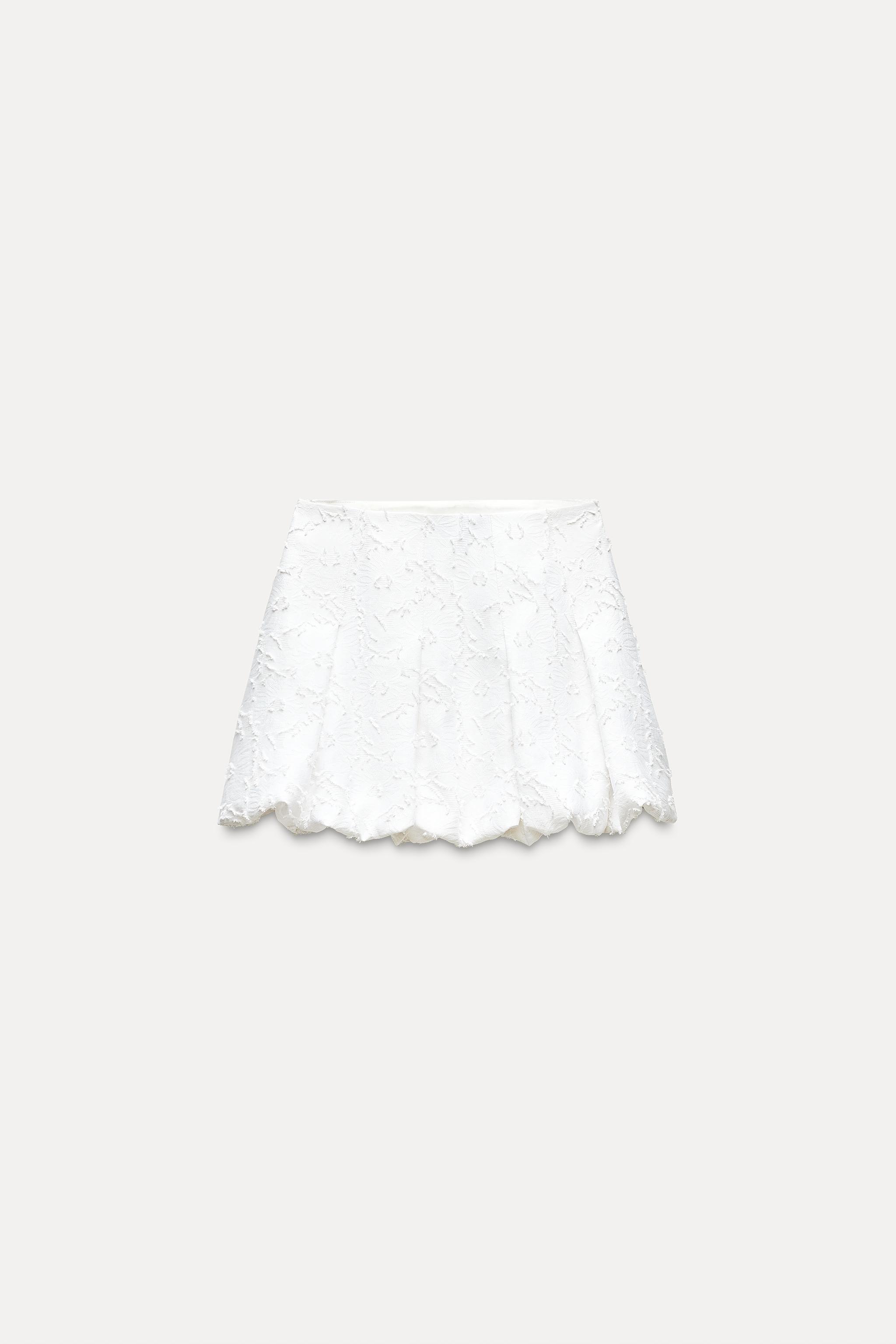 BALLOON MINI SKIRT Product Image