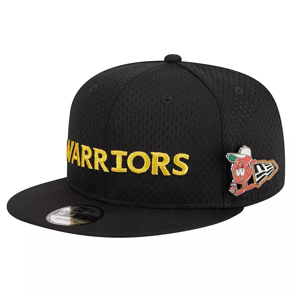 Men's New Era Black Golden State Warriors Post-Up Pin Mesh 9FIFTY Snapback Hat Product Image