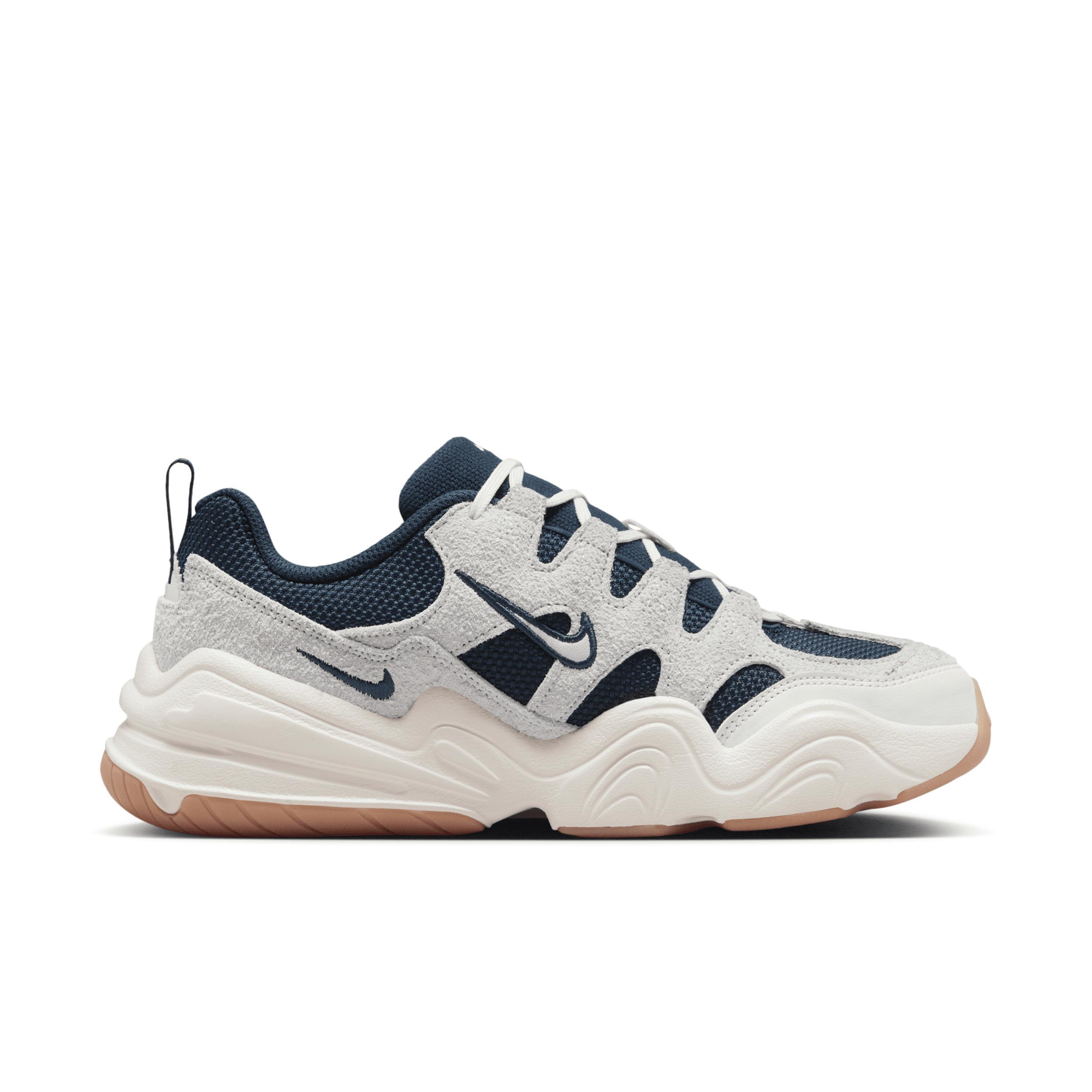 Nike Tech Hera Women's Shoes Product Image