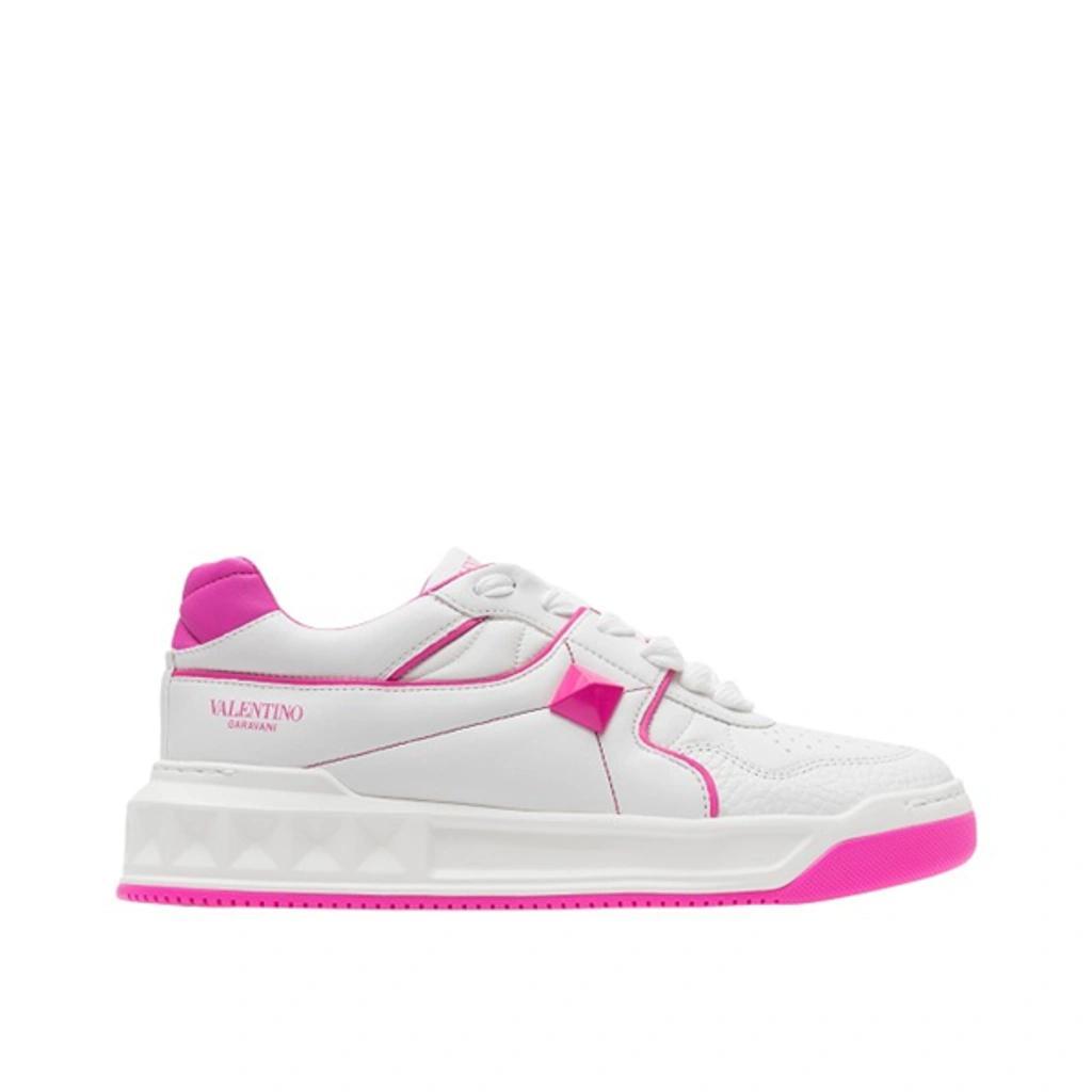 One Stud Low-top Sneakers In White Product Image