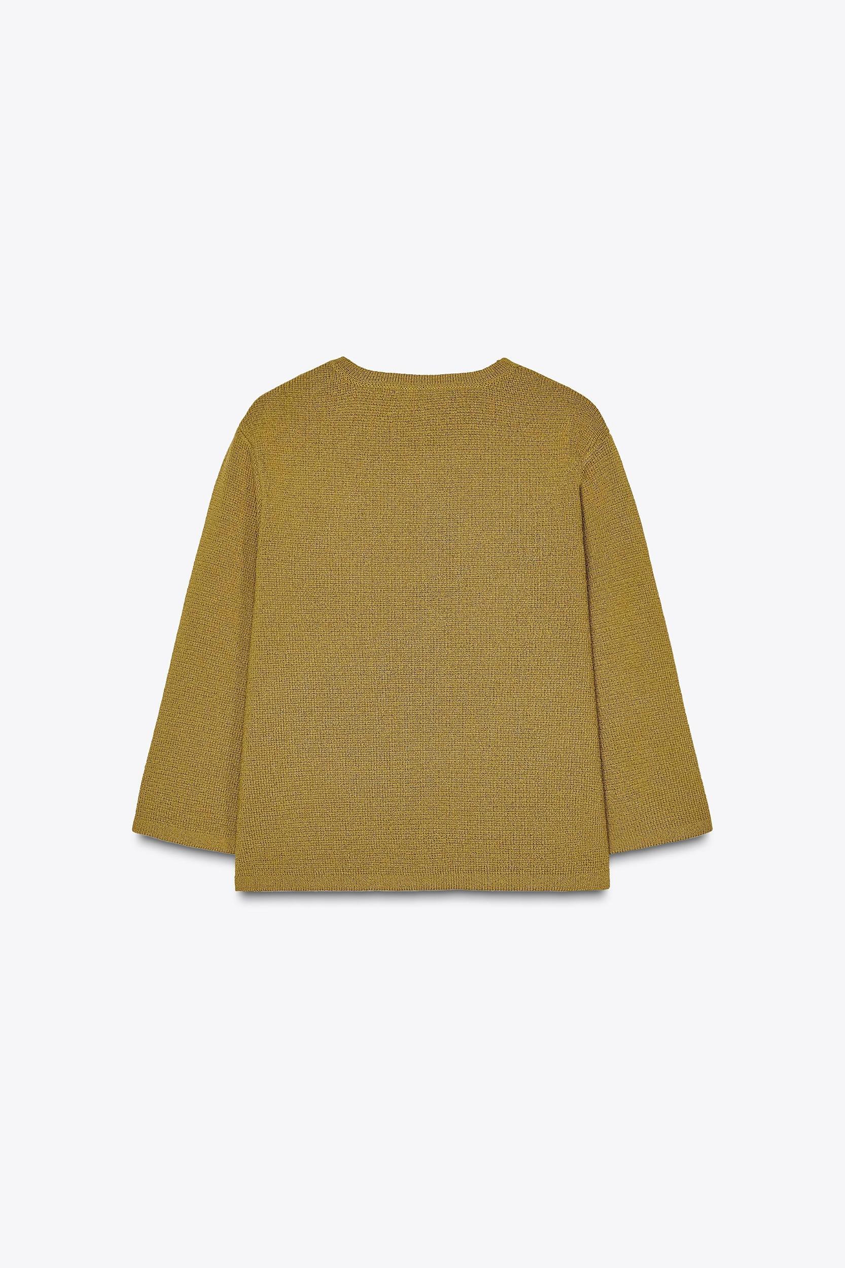 KNIT CARDIGAN WITH GOLDEN BUTTONS Product Image