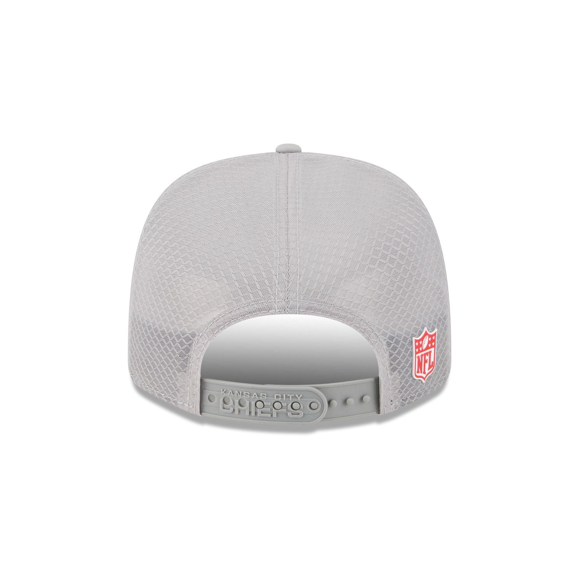 Kansas City Chiefs 2025 Sideline Hot Weather Gray 9SEVENTY Trucker Hat Male Product Image