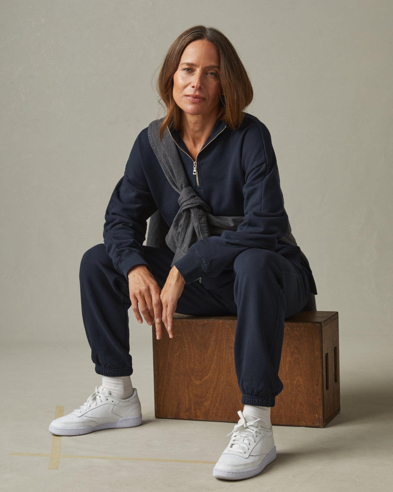 Women's Premium Midweight Half Zip - Dress Navy Female Product Image