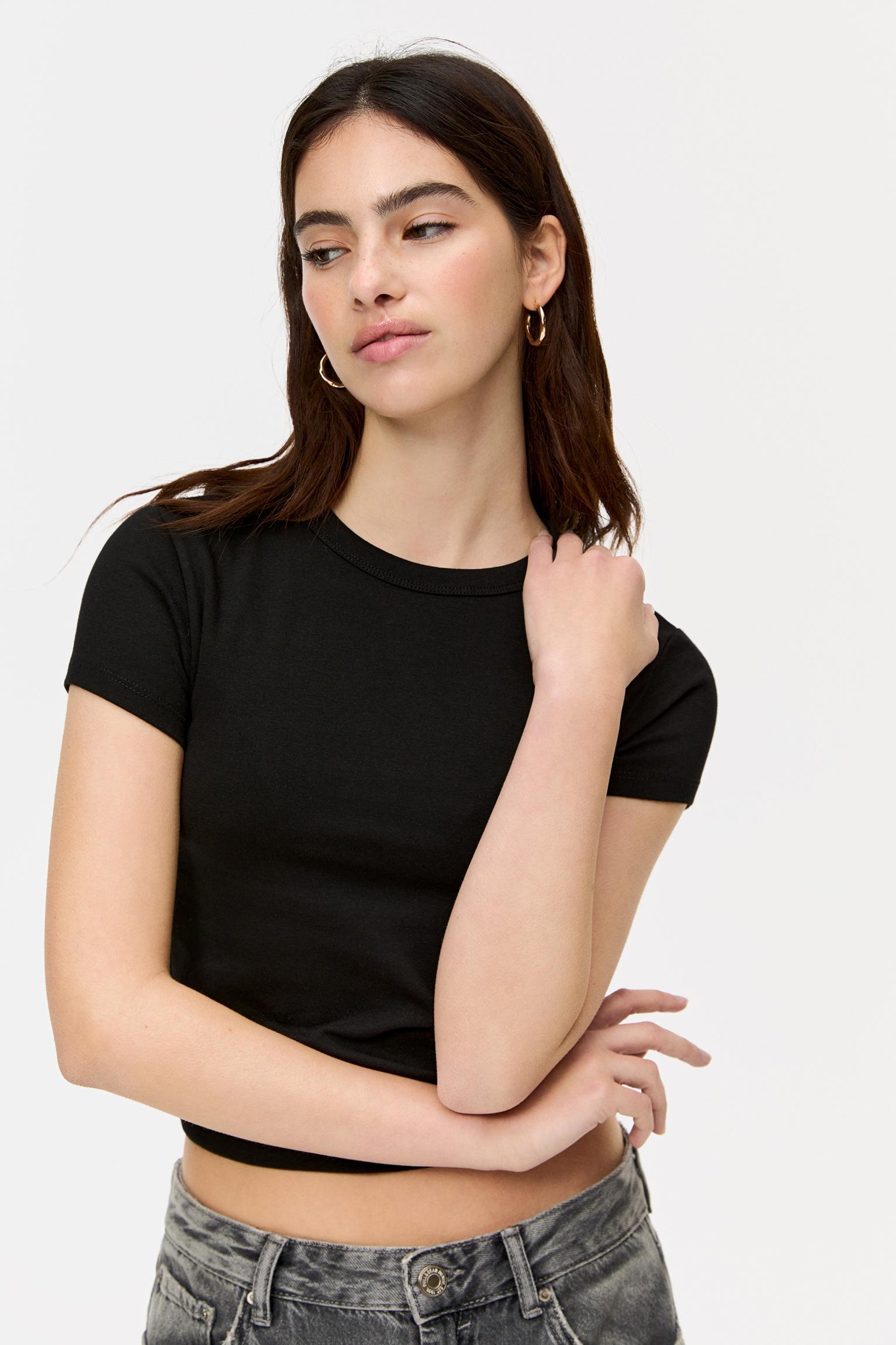Basic fitted T-shirt Product Image
